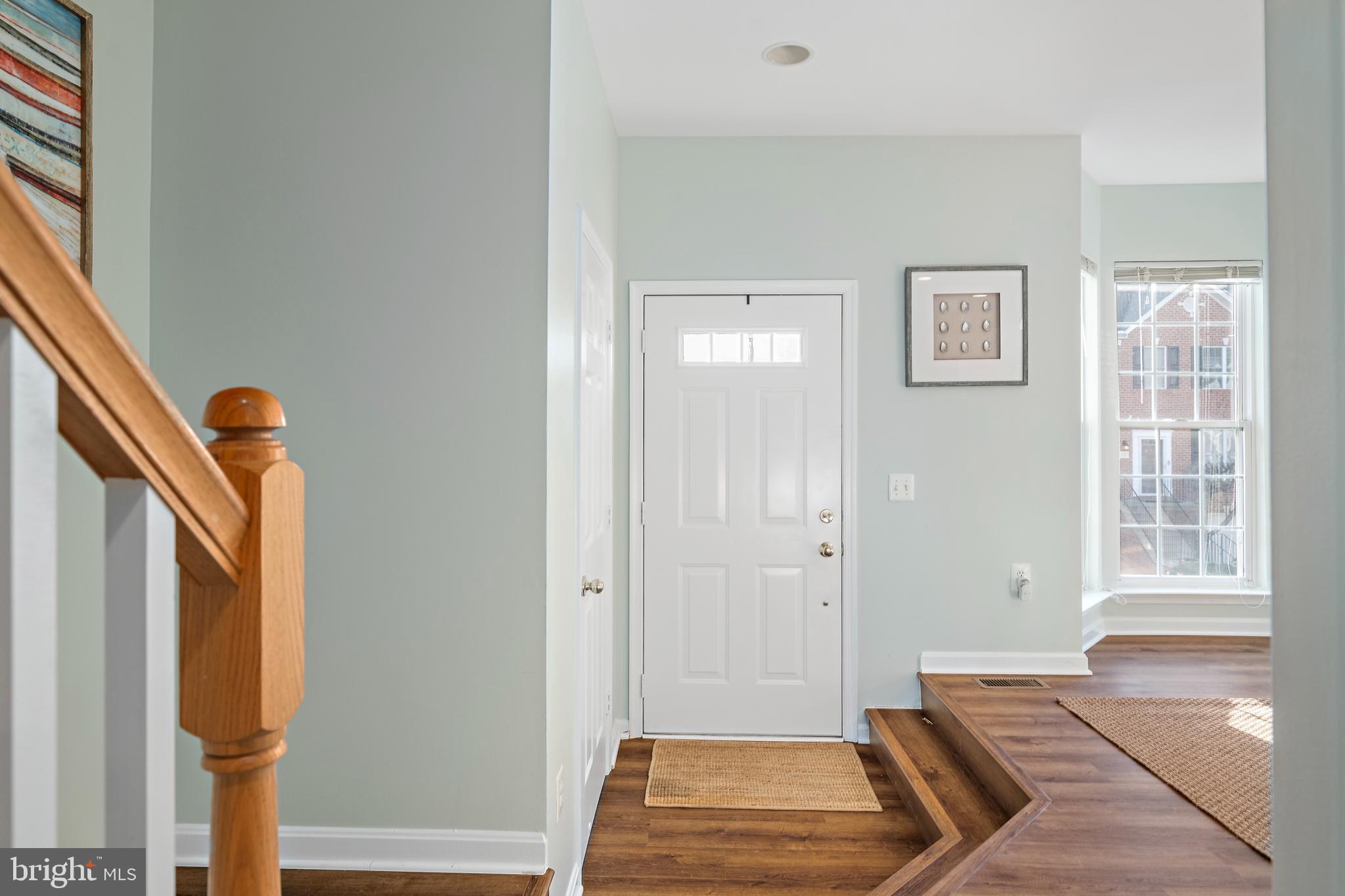 FALCON CREST - Residential