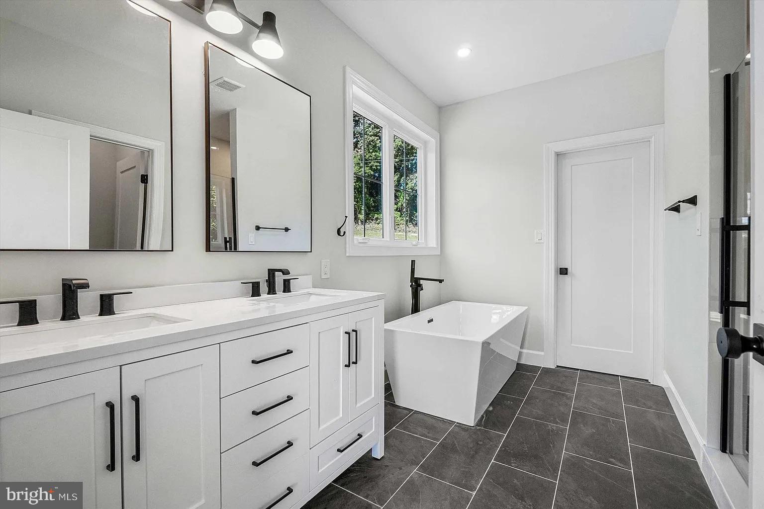 CODORUS TWP - Residential