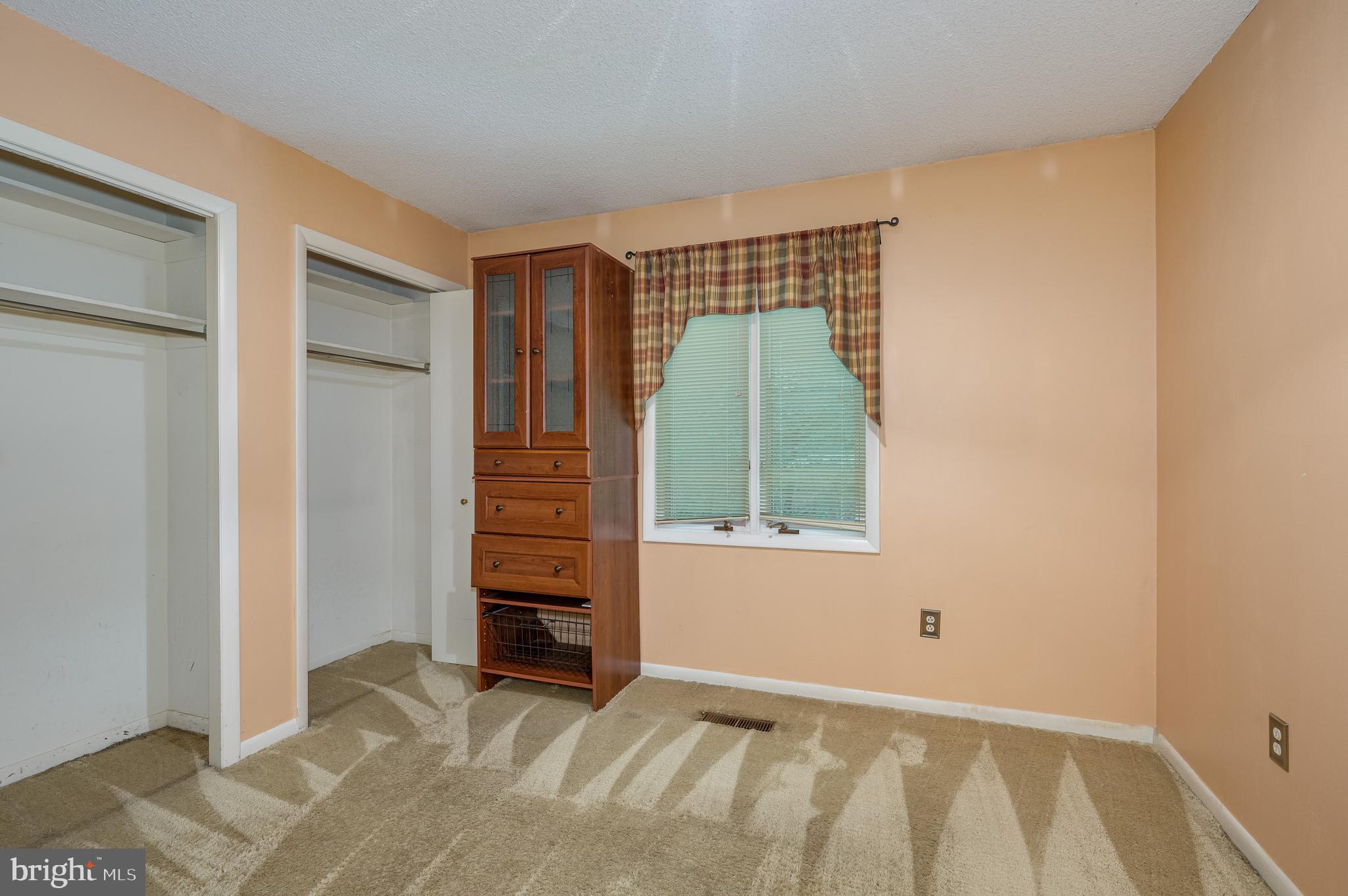 WELLTOWN MANOR - Residential