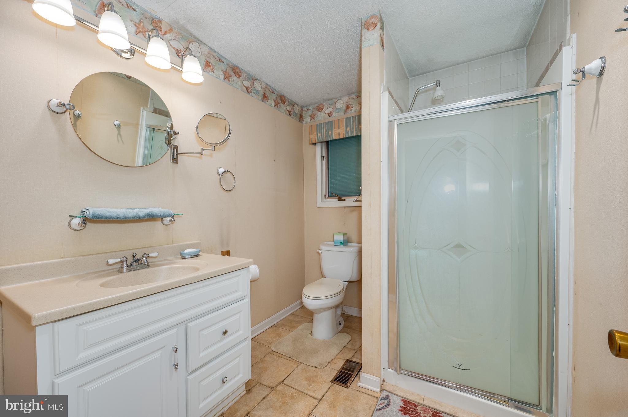 WELLTOWN MANOR - Residential