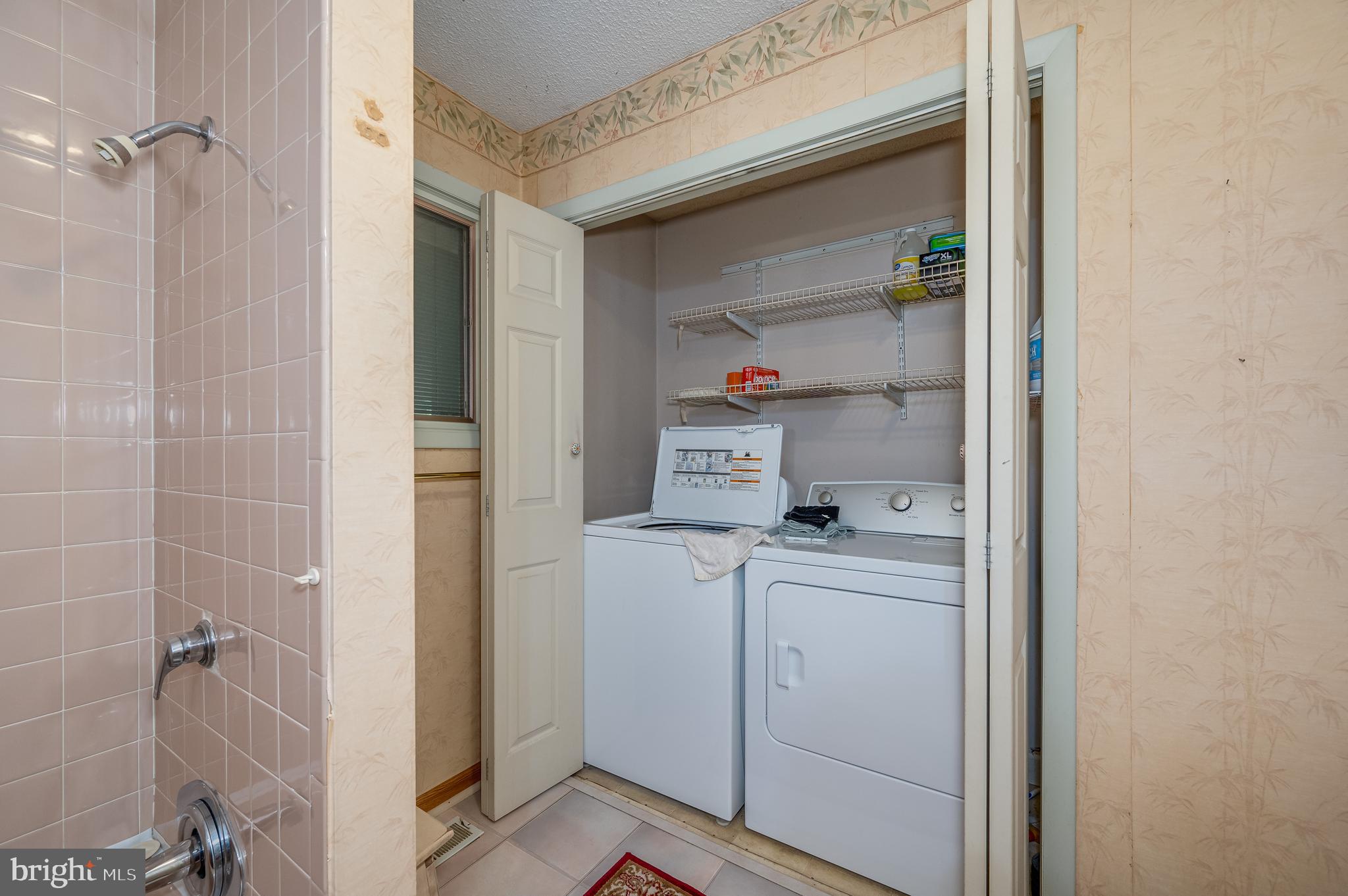 WELLTOWN MANOR - Residential