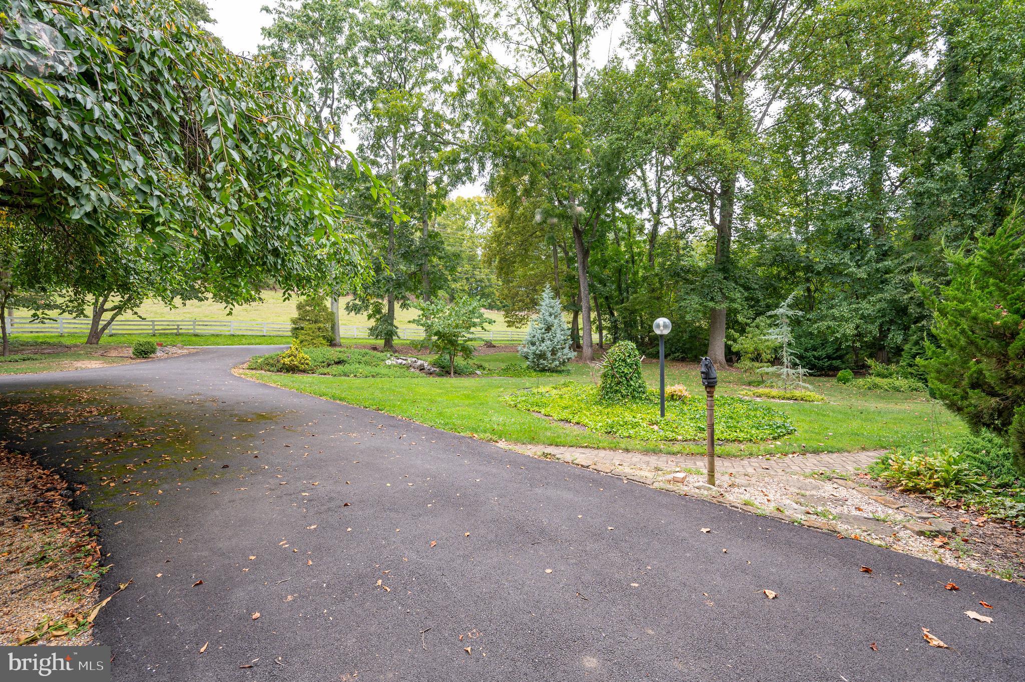 WELLTOWN MANOR - Residential