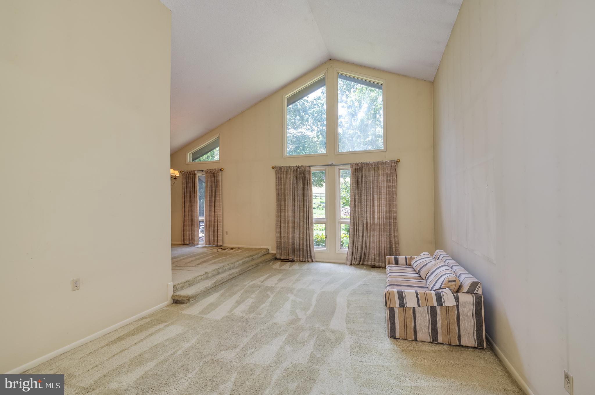 WELLTOWN MANOR - Residential