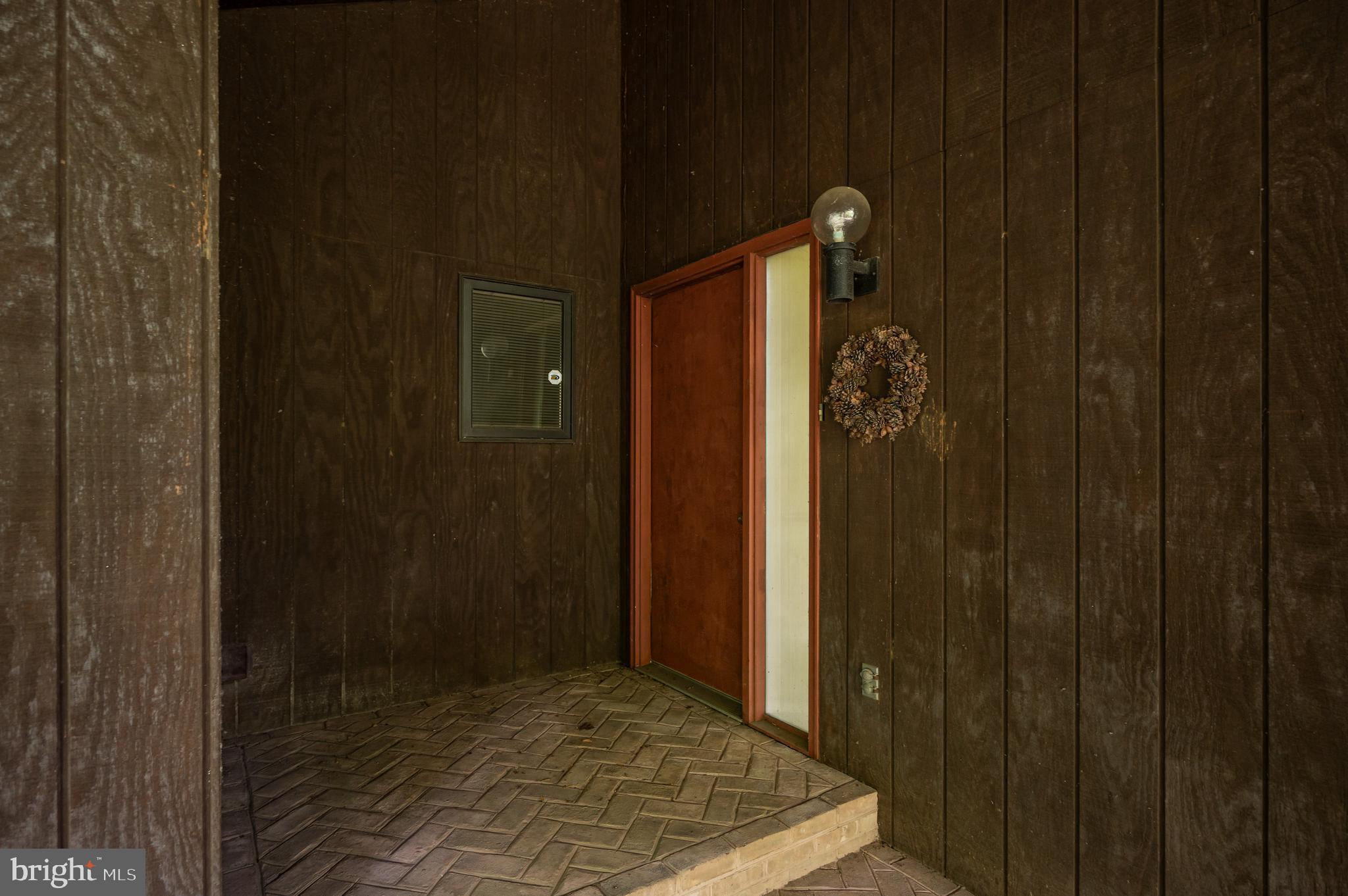 WELLTOWN MANOR - Residential