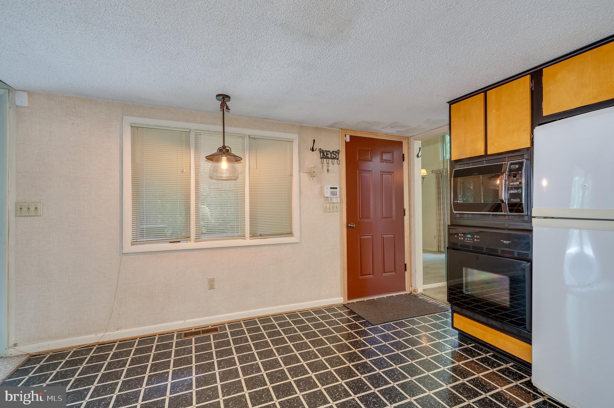 WELLTOWN MANOR - Residential