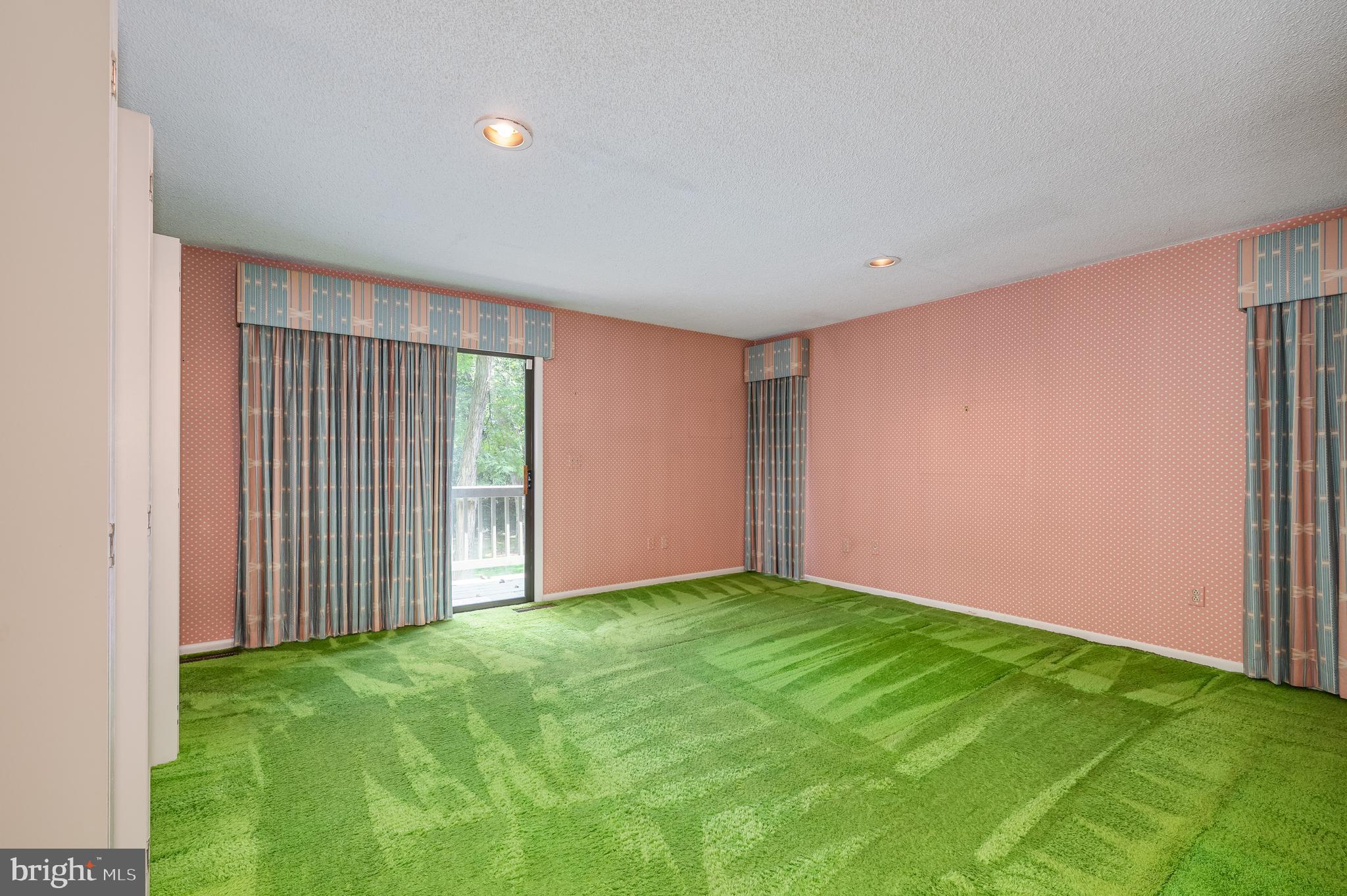 WELLTOWN MANOR - Residential