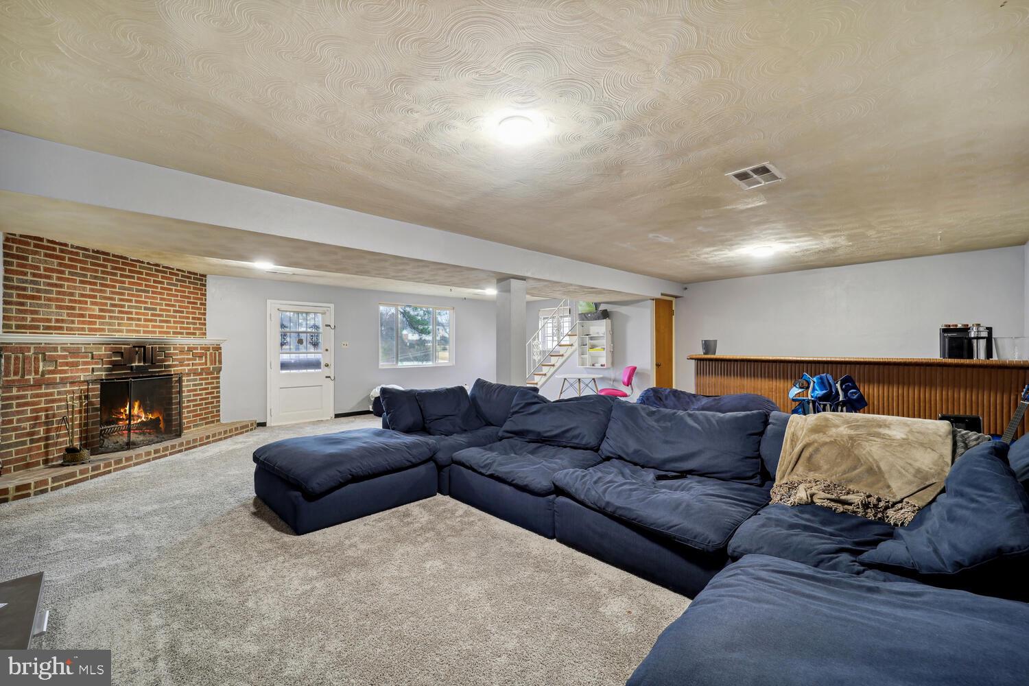 HILLCREST HEIGHTS - Residential