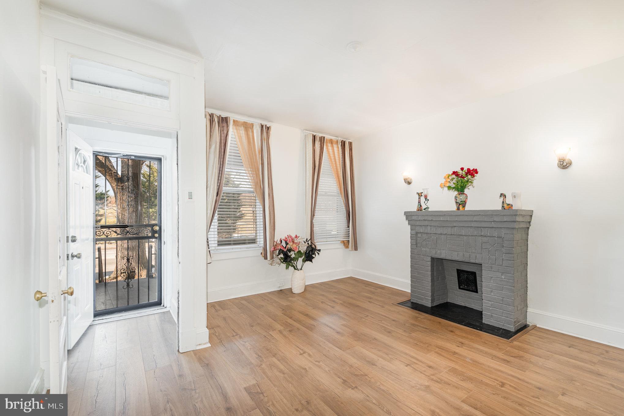 BELAIR-EDISON - Residential