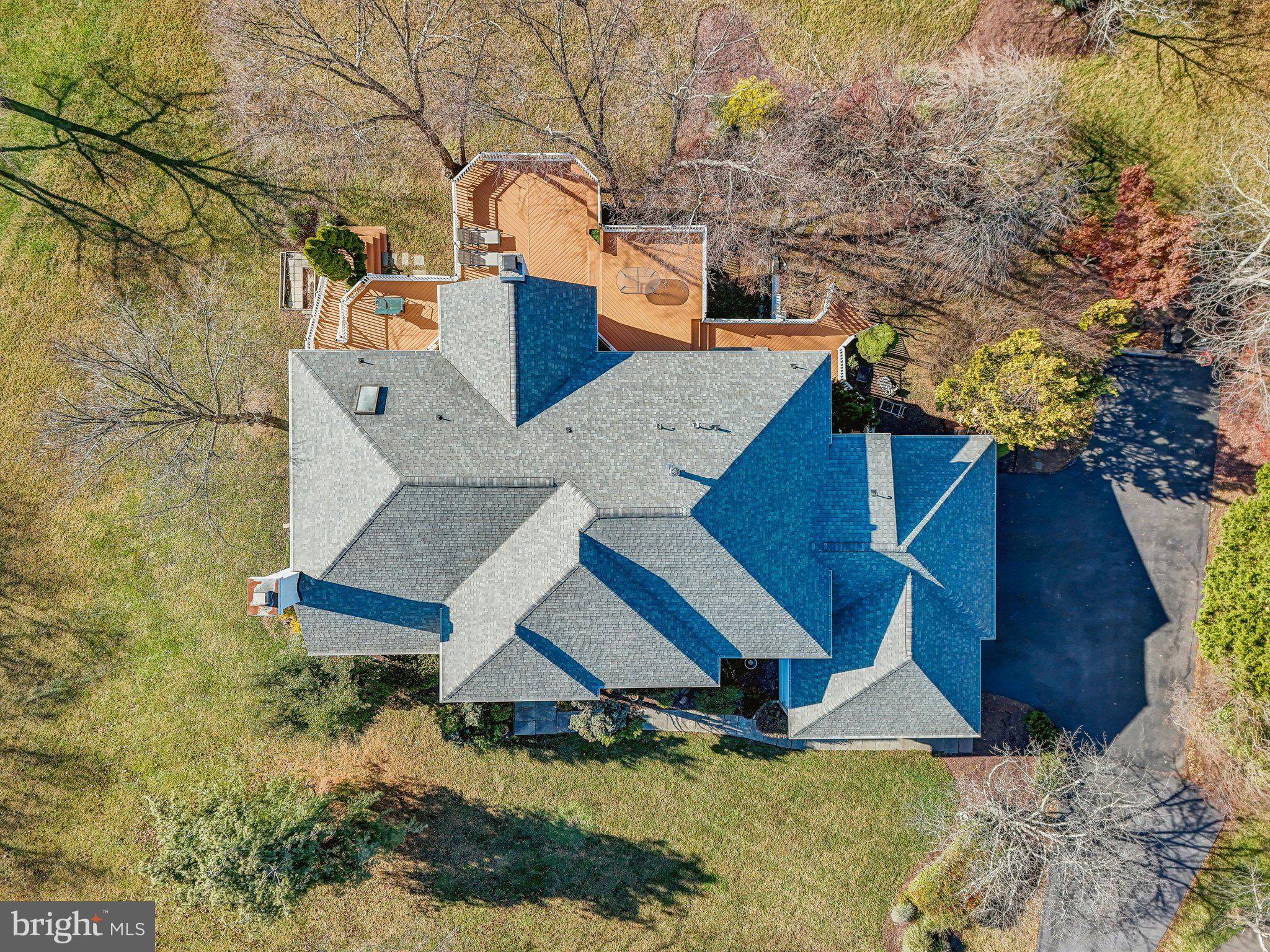 DARNESTOWN OUTSIDE - Residential