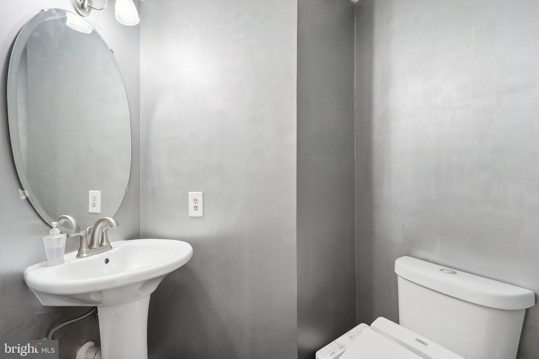 DARNESTOWN OUTSIDE - Residential