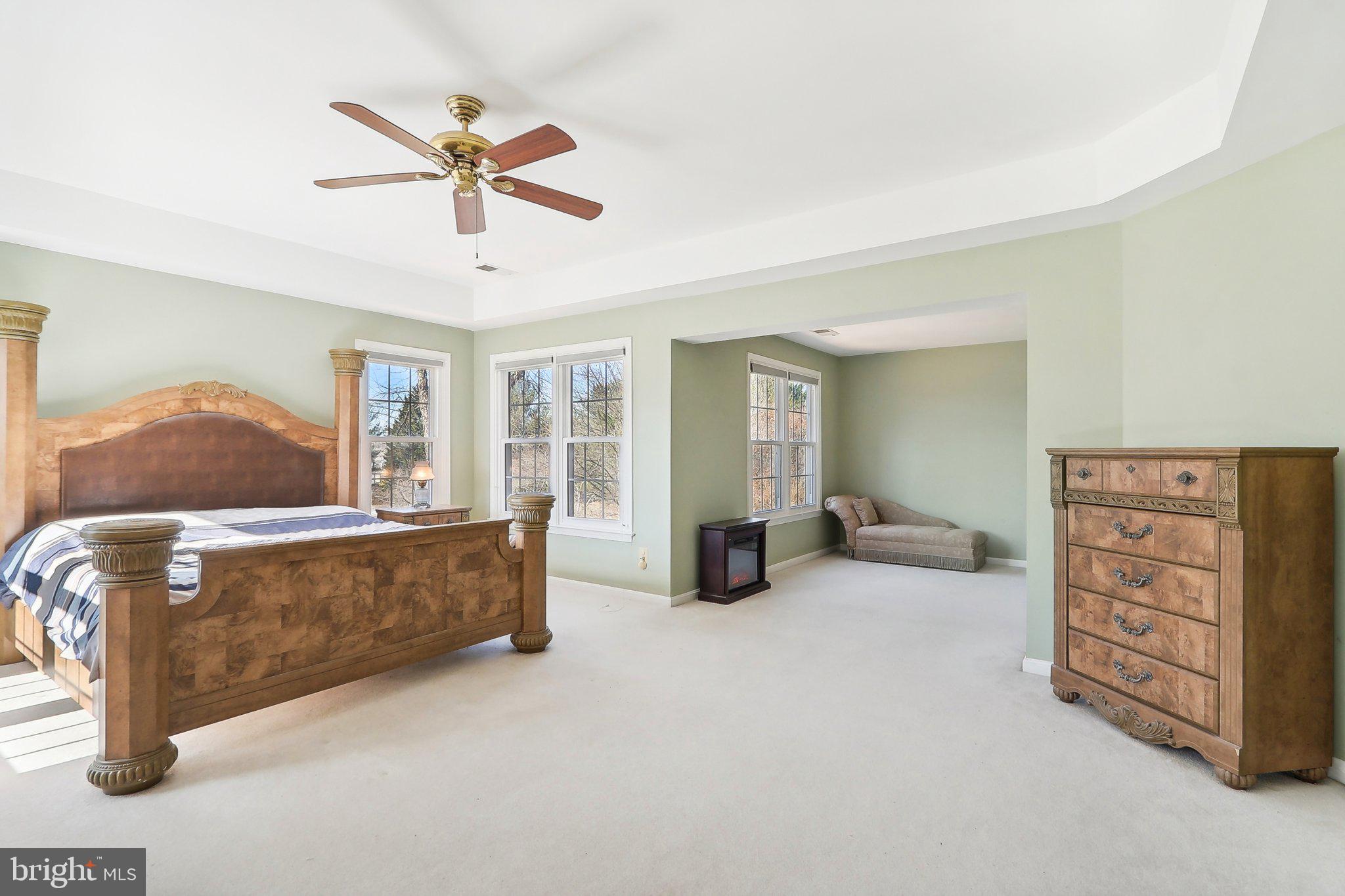 DARNESTOWN OUTSIDE - Residential