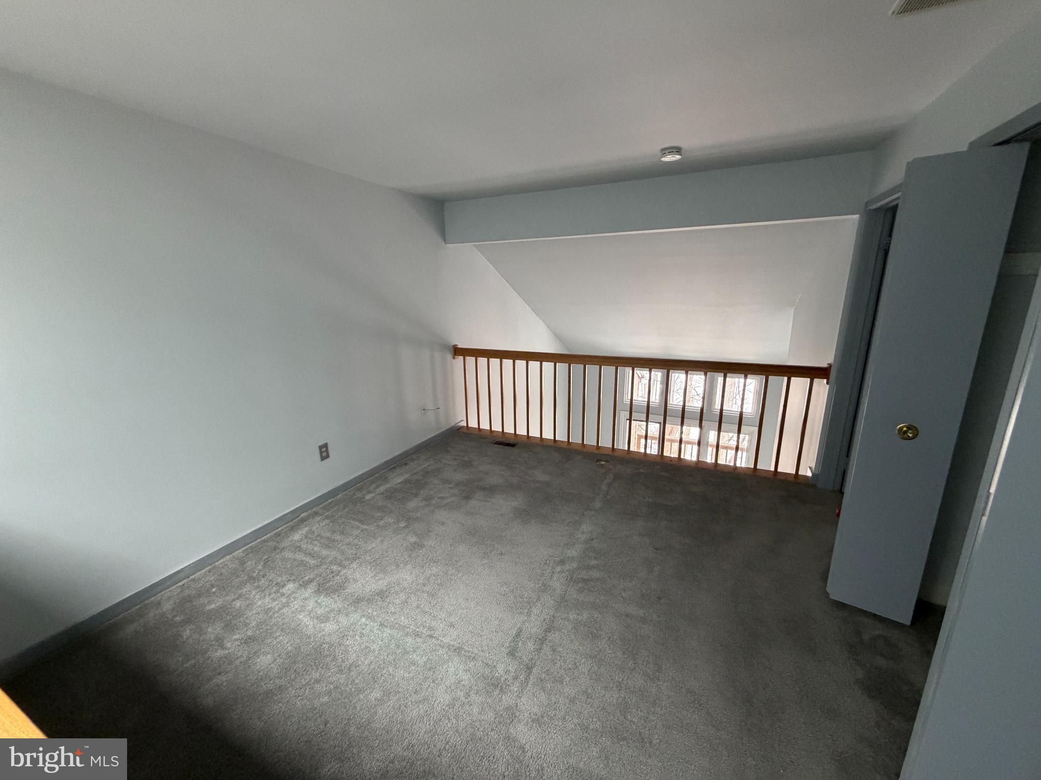 VILLAGE OF OWEN BROWN - Residential