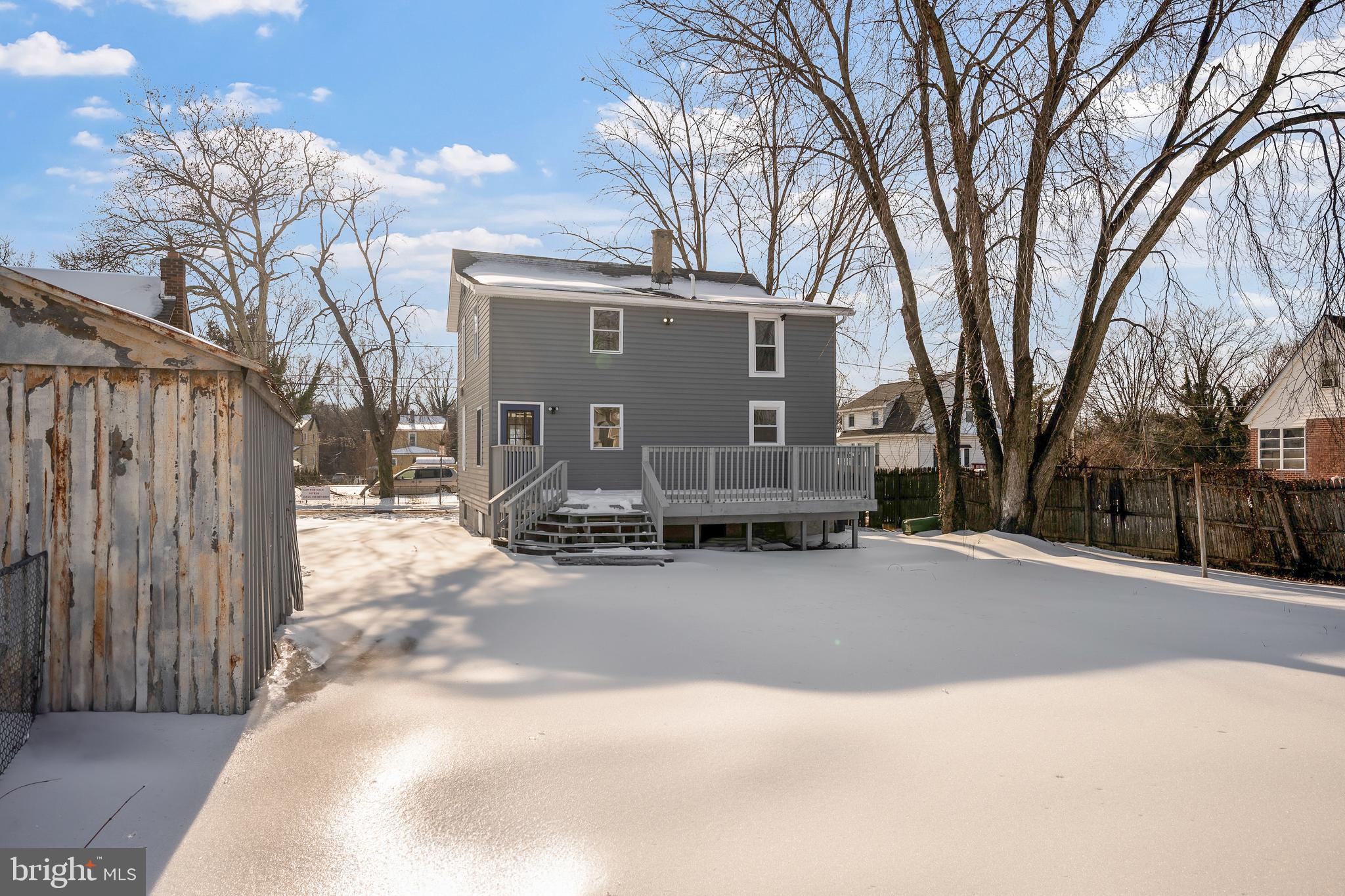 MARYLAND MANOR - Residential