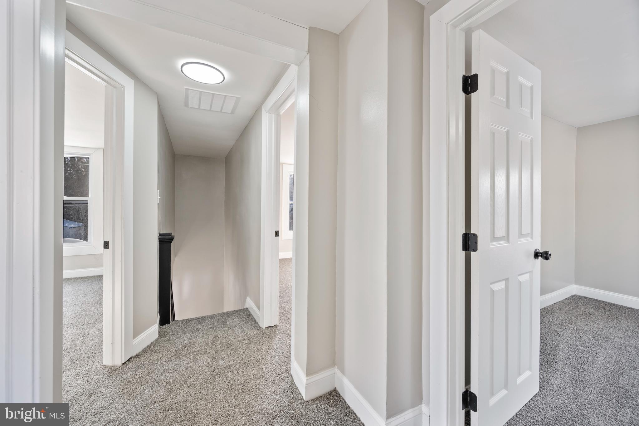 MARYLAND MANOR - Residential