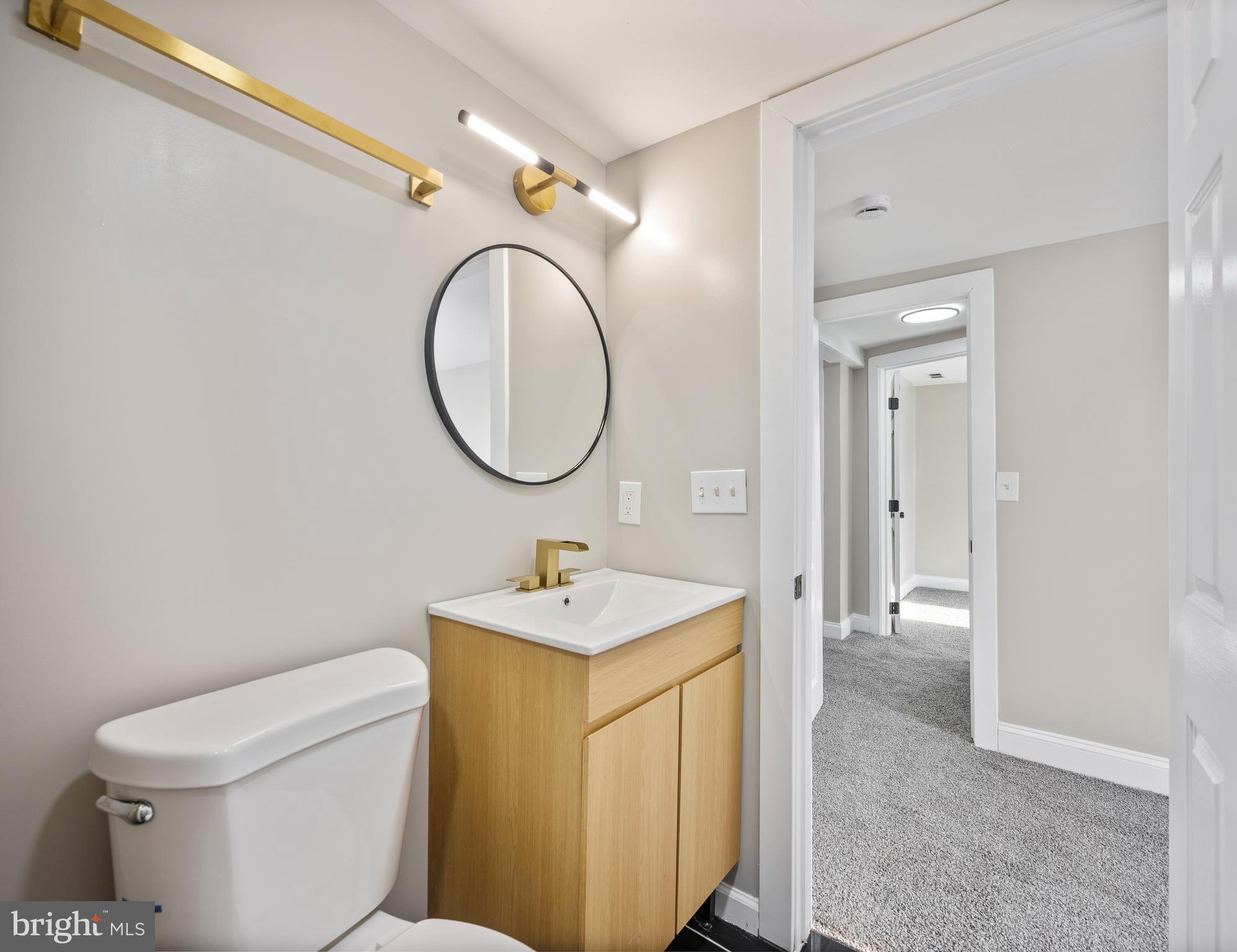 MARYLAND MANOR - Residential