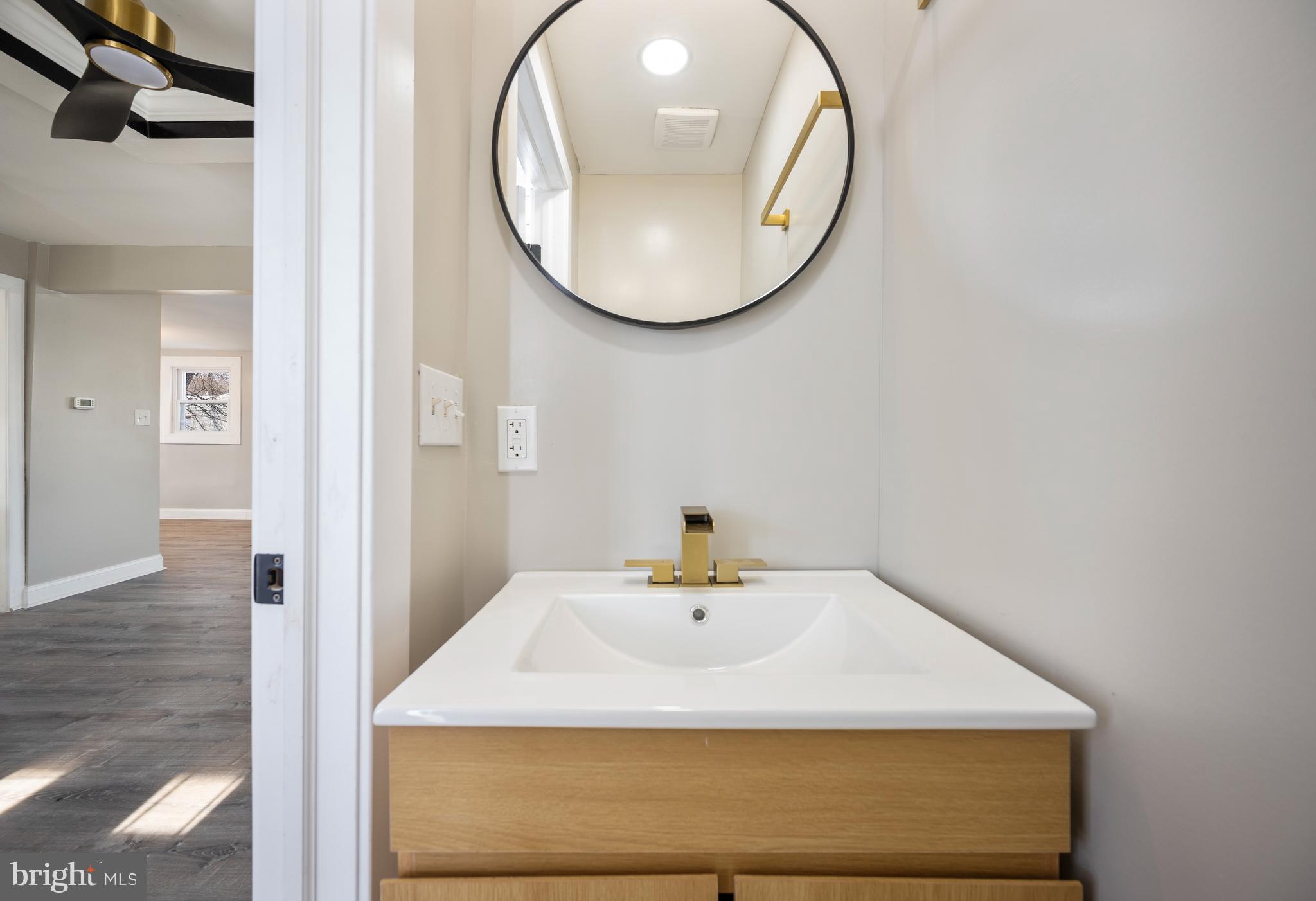 MARYLAND MANOR - Residential