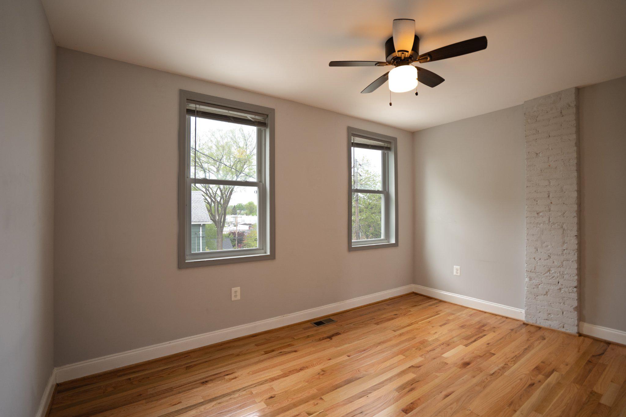 WYMAN PARK HAMPDEN - Residential