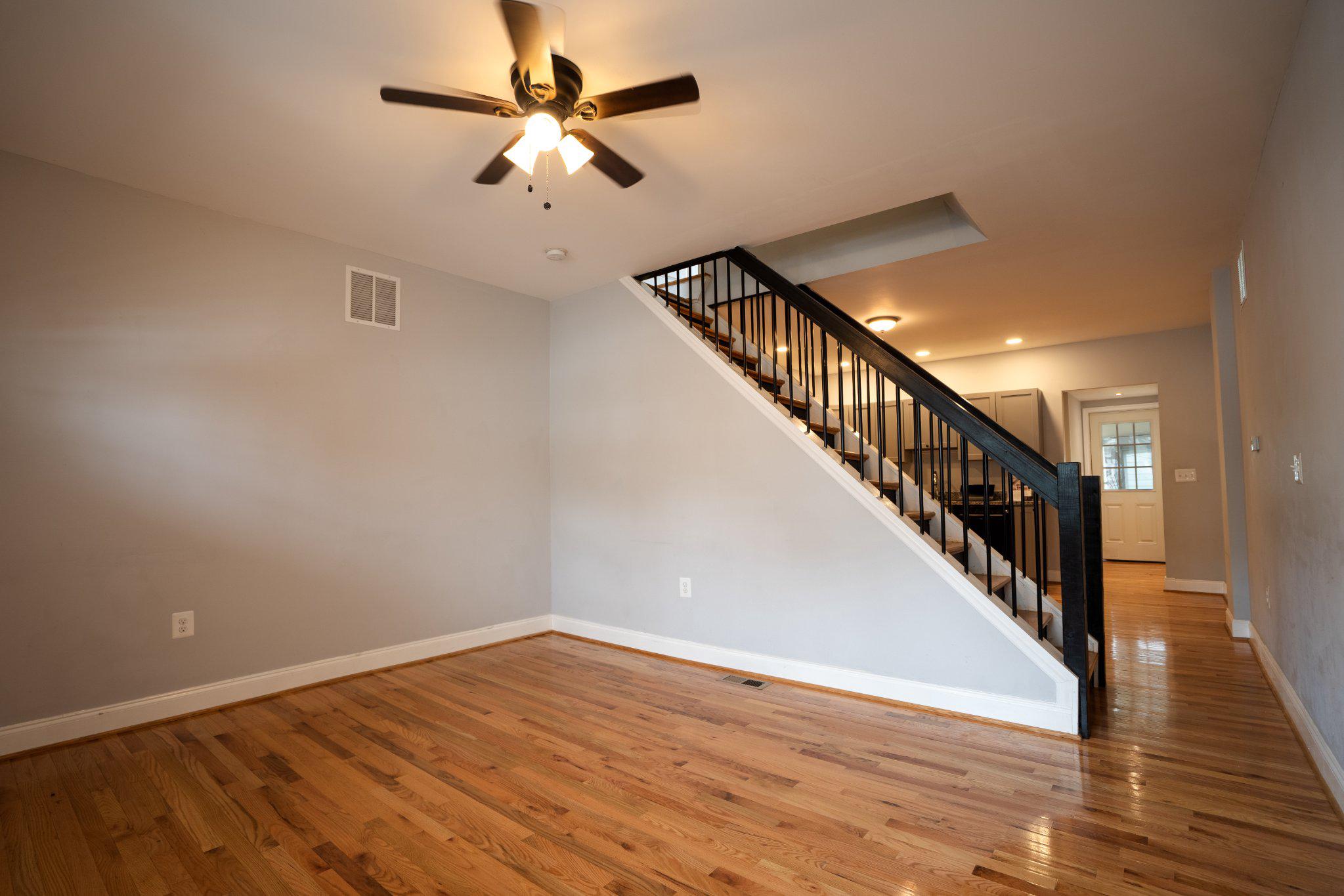 WYMAN PARK HAMPDEN - Residential