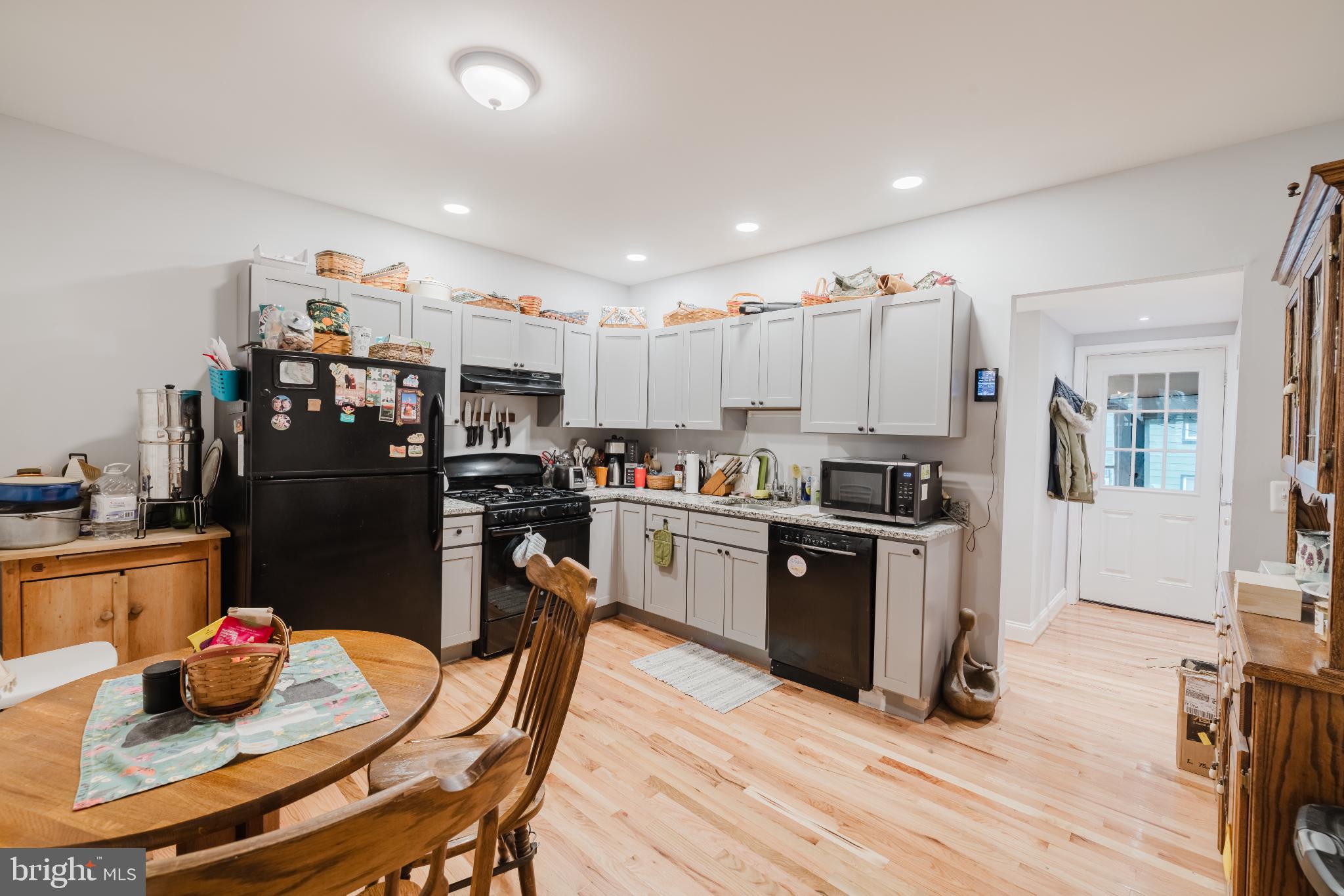 WYMAN PARK HAMPDEN - Residential