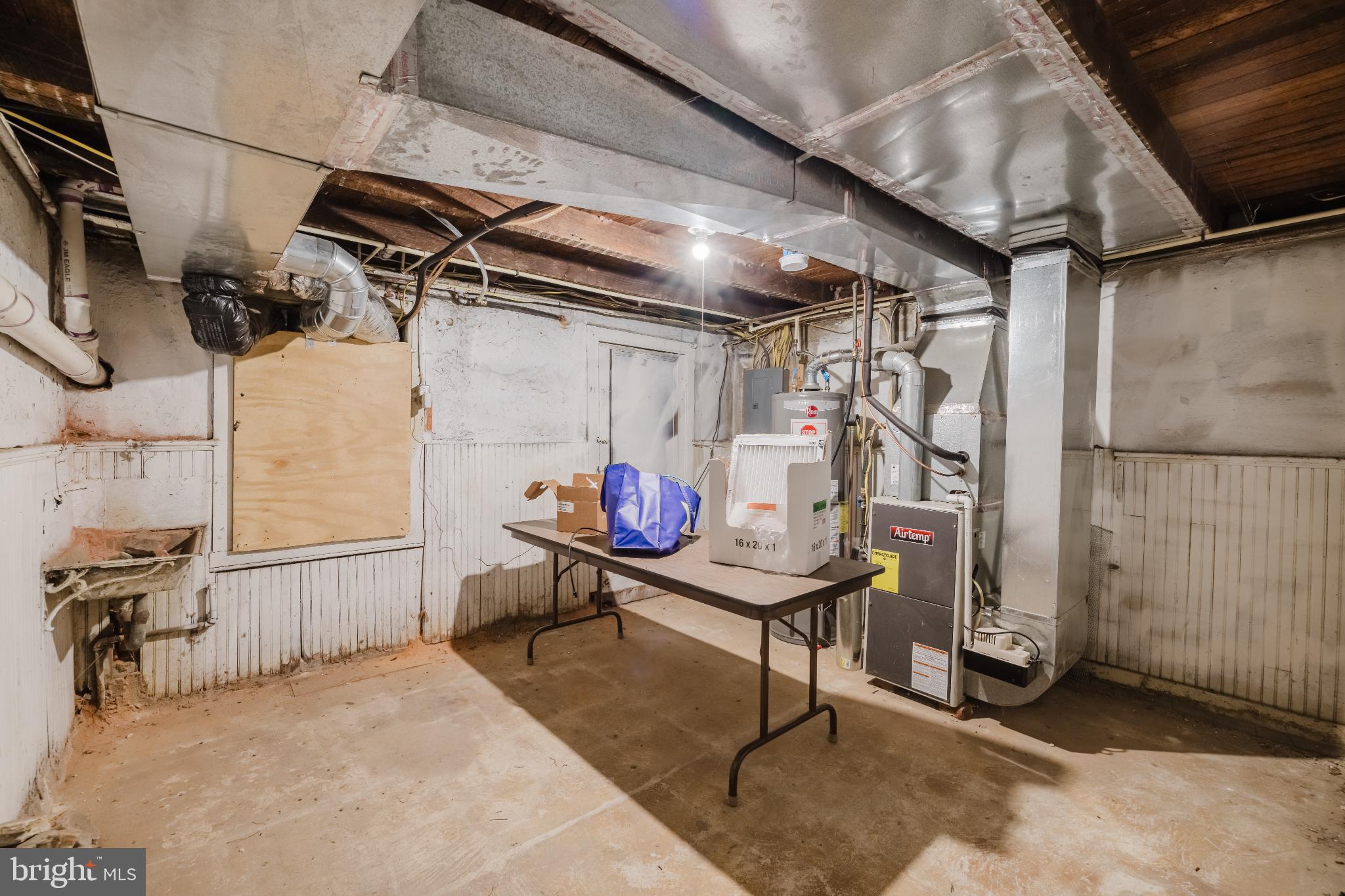 WYMAN PARK HAMPDEN - Residential