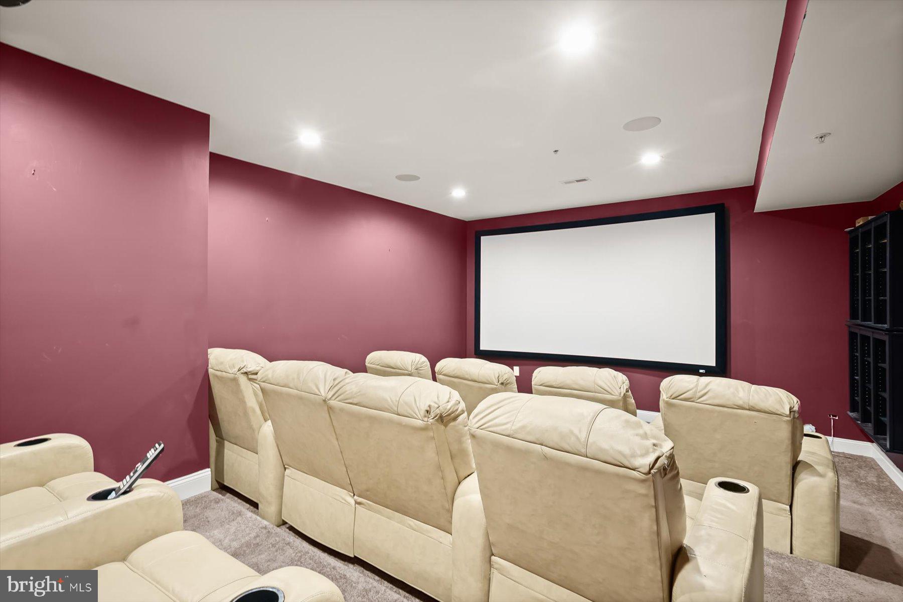 WATERSIDE PLAT 1 - Residential