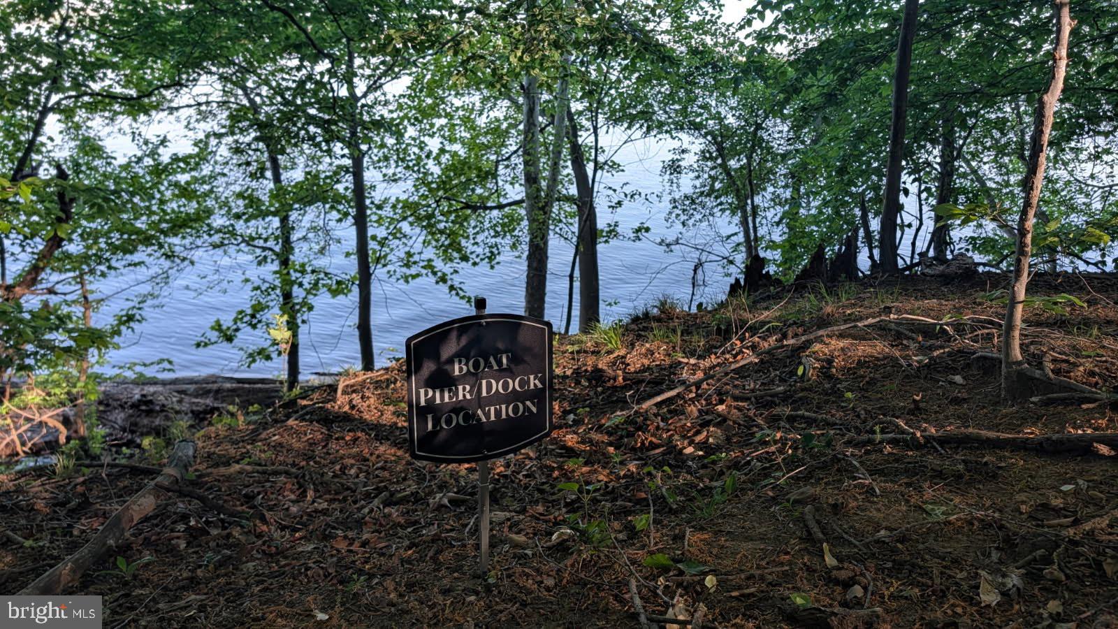 WATERSIDE PLAT 1 - Residential