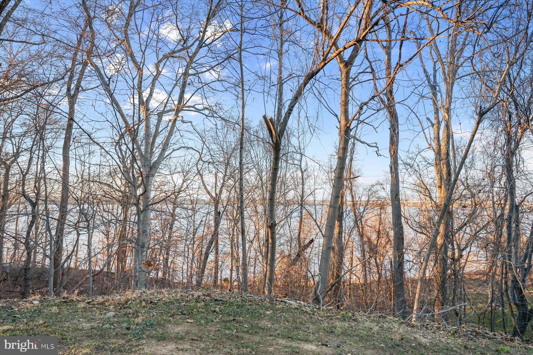 WATERSIDE PLAT 1 - Residential