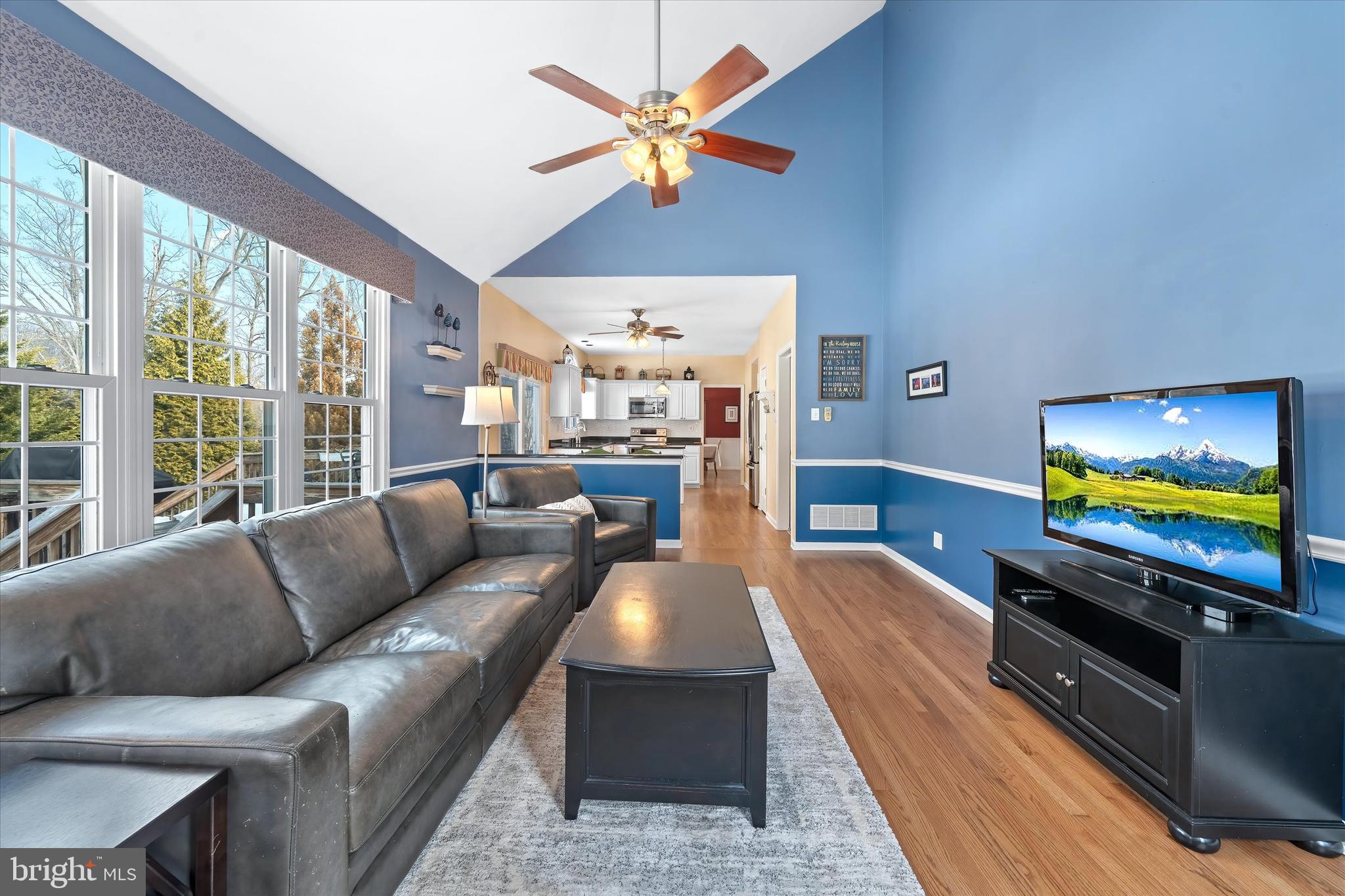 ASHLEA - Residential