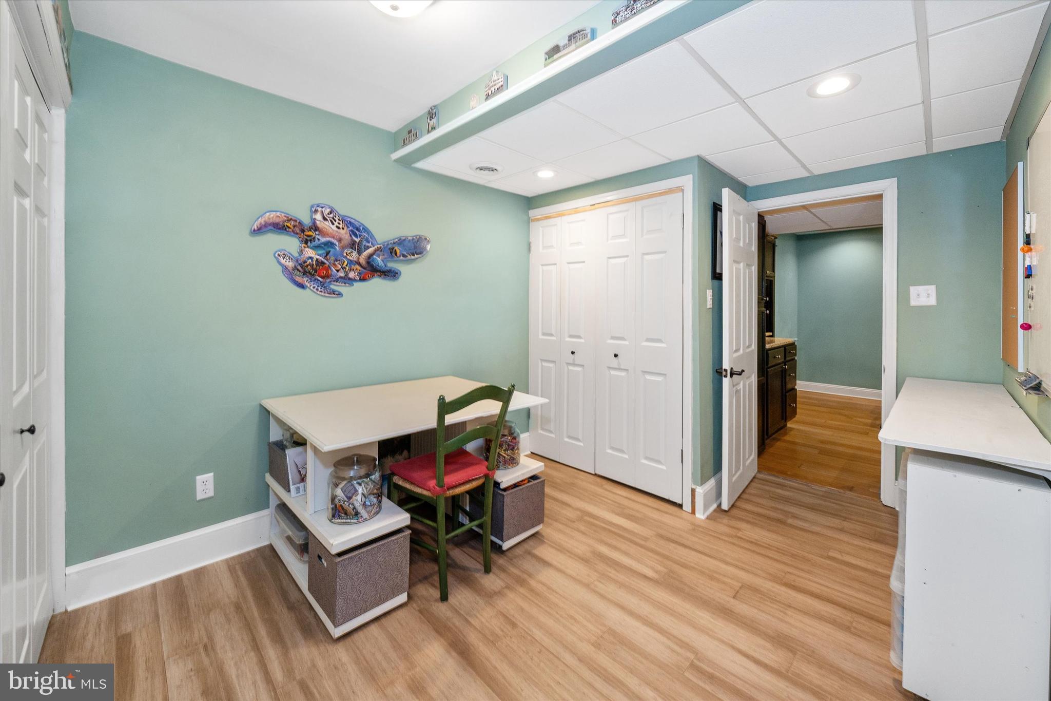 ASHLEA - Residential