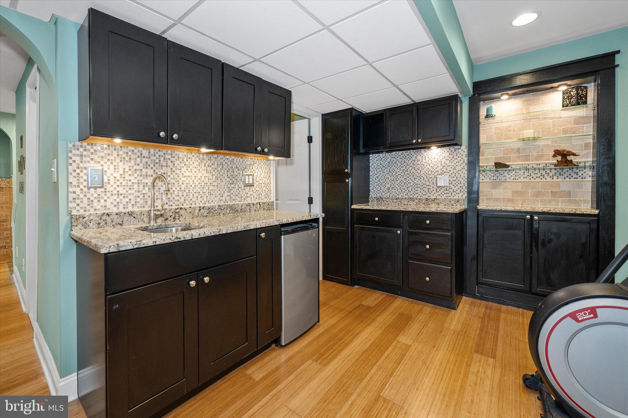 ASHLEA - Residential