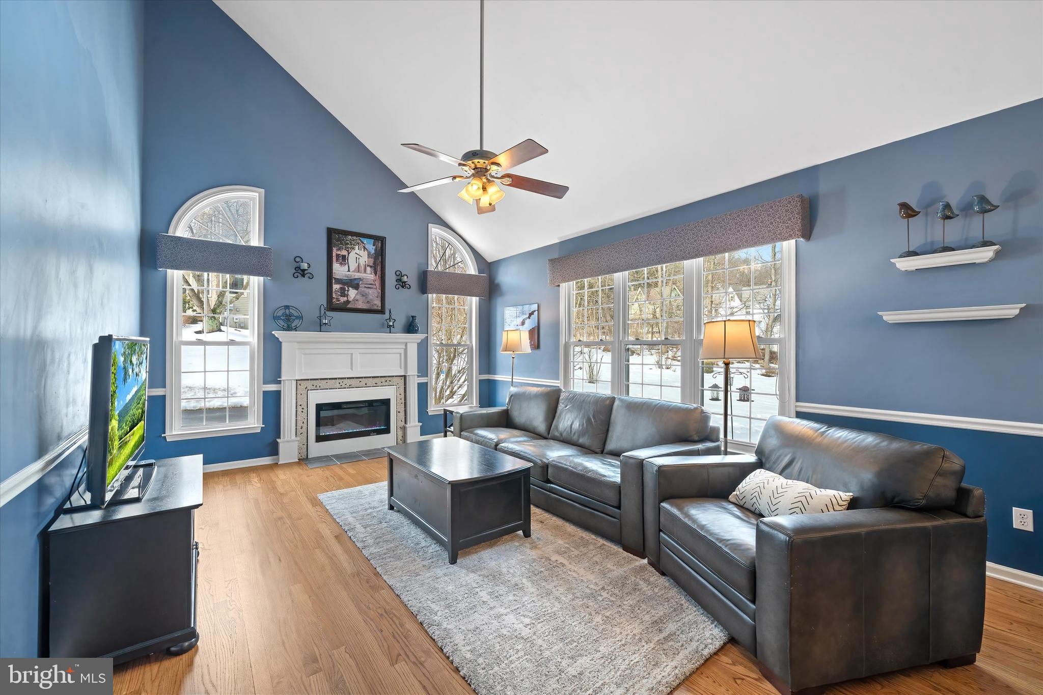 ASHLEA - Residential