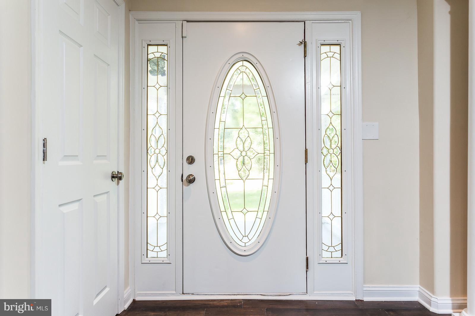 OLD TRIANGLE - Residential