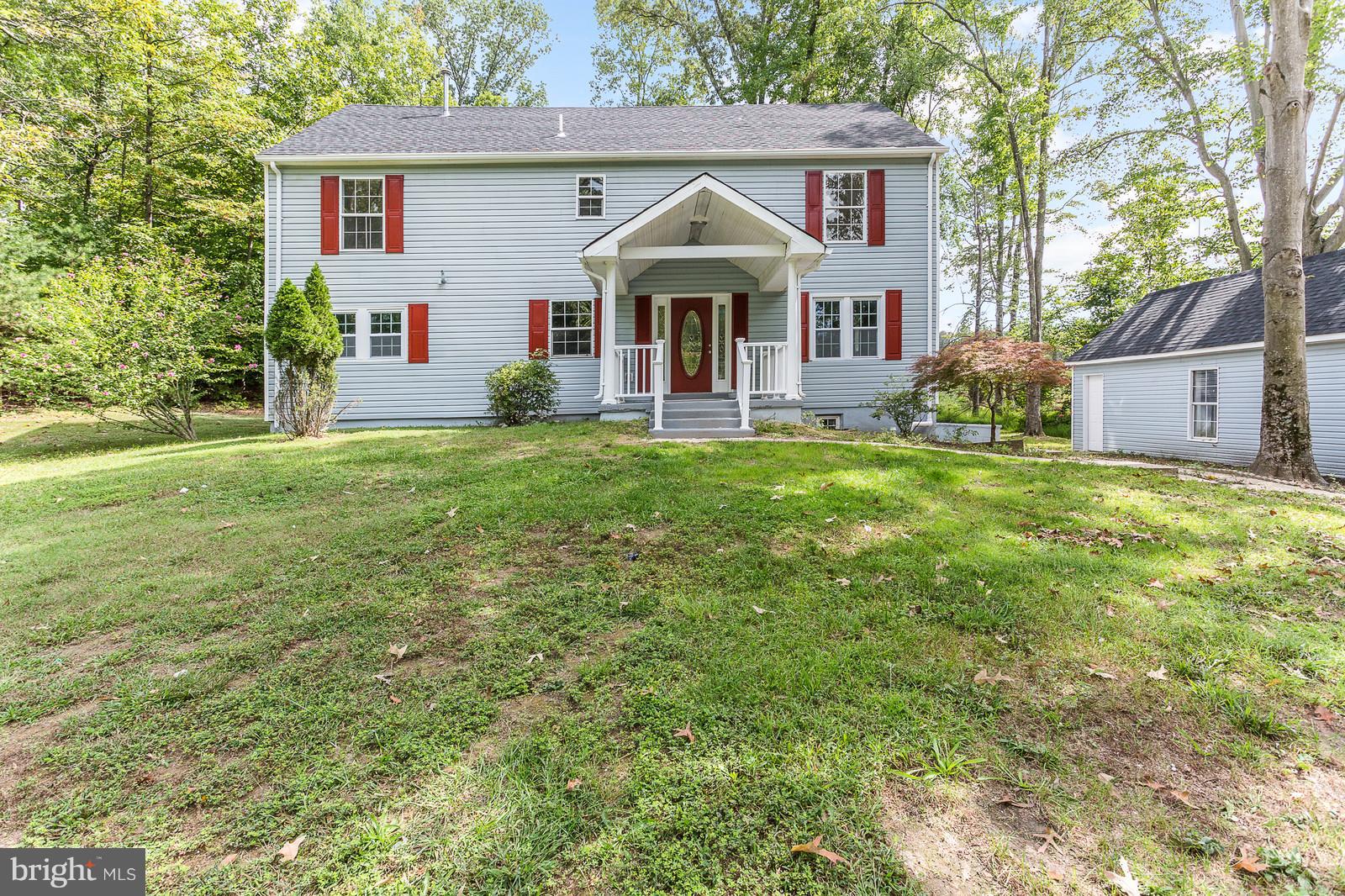 OLD TRIANGLE - Residential