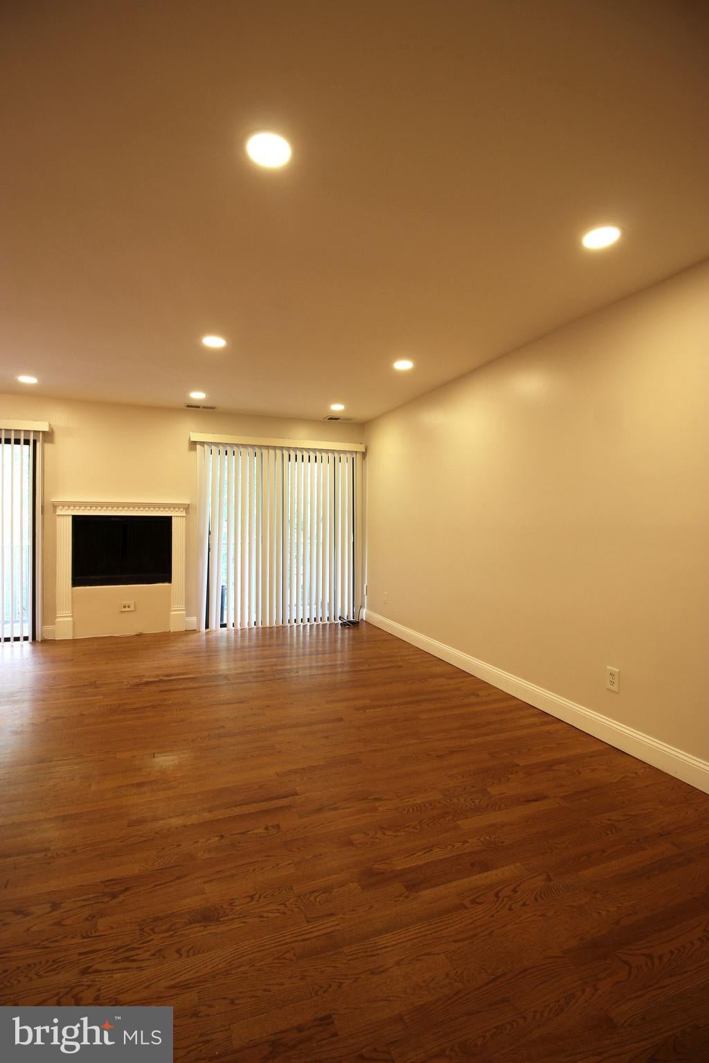 3946 EL CAMINO PLACE 11