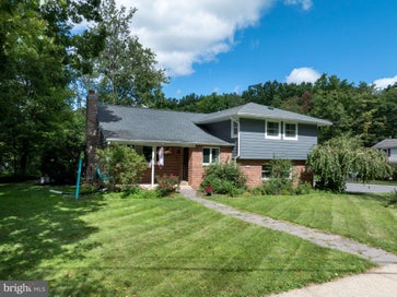 328 DOUGLAS DRIVE STATE COLLEGE PA 16803