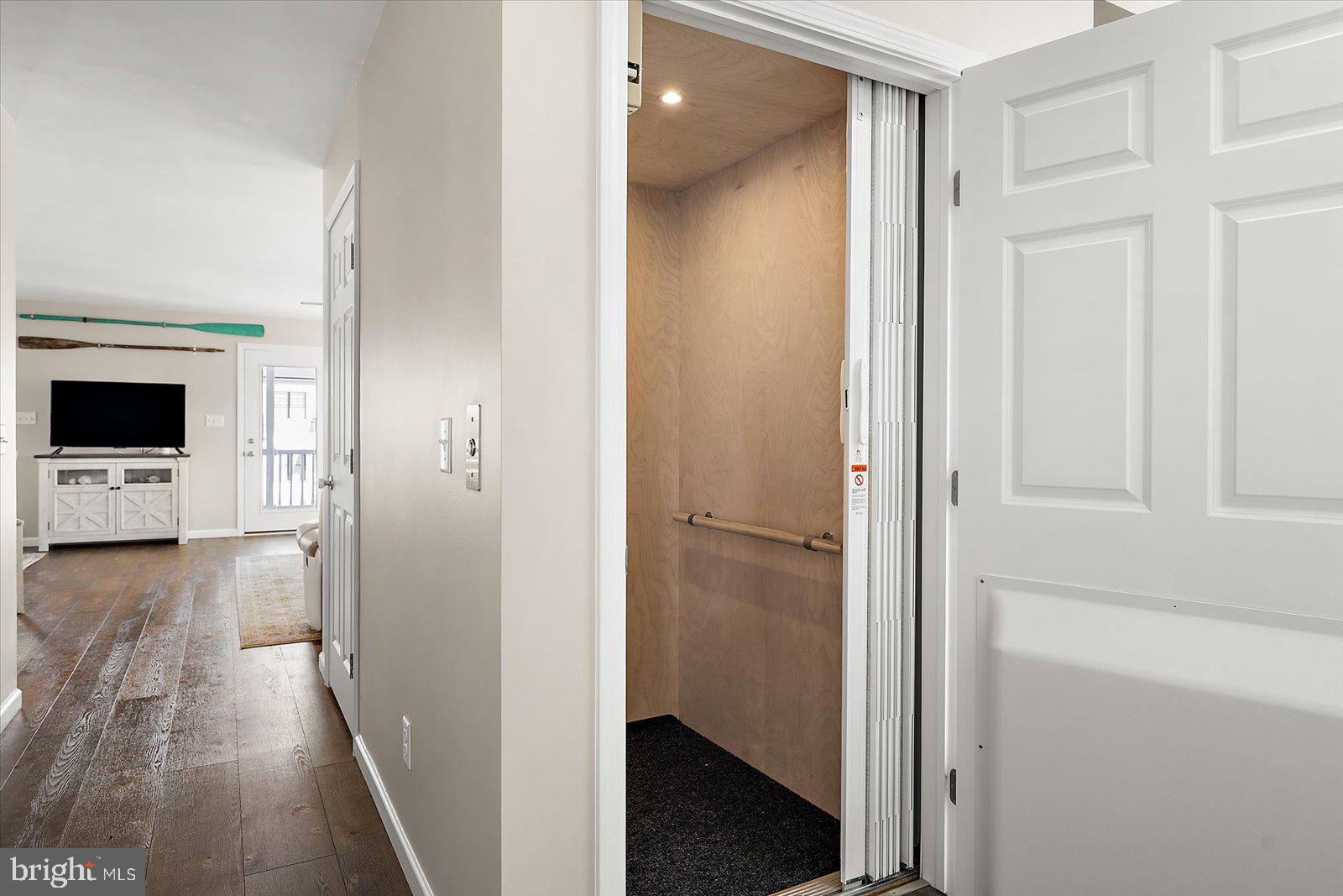 KEEN-WIK - Residential