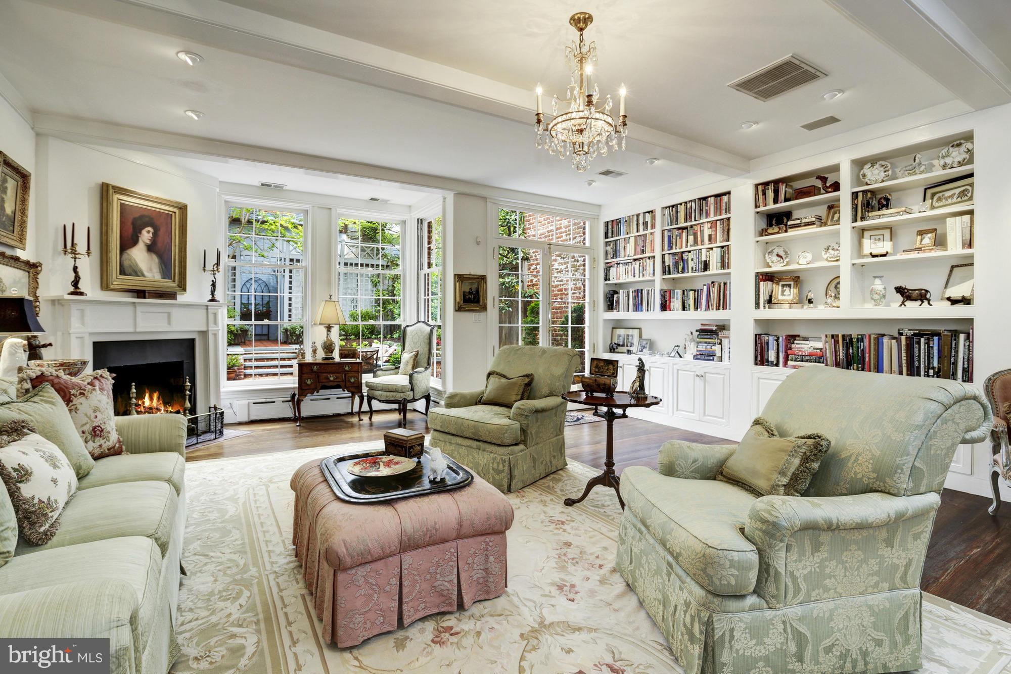 GEORGETOWN - Residential