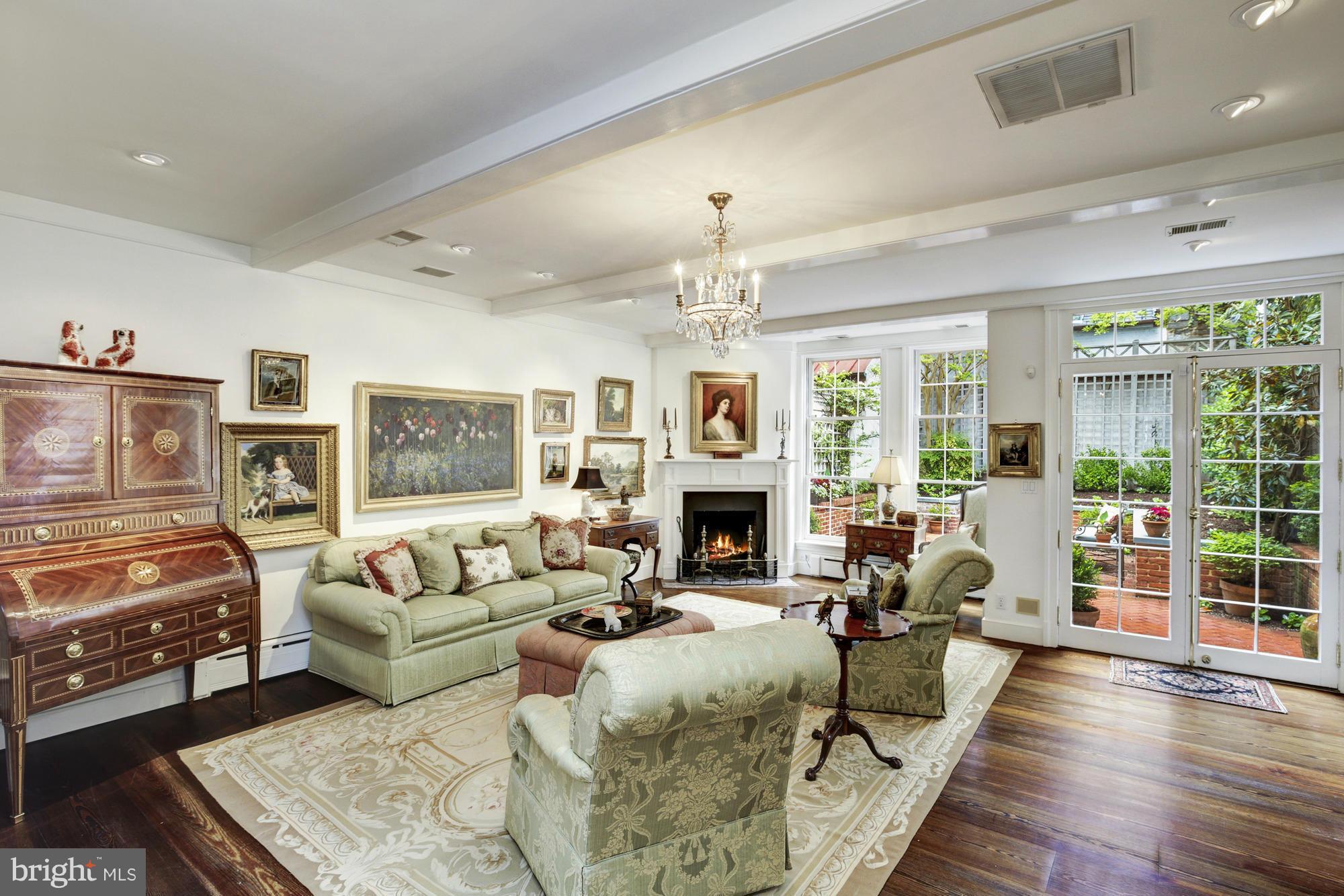 GEORGETOWN - Residential