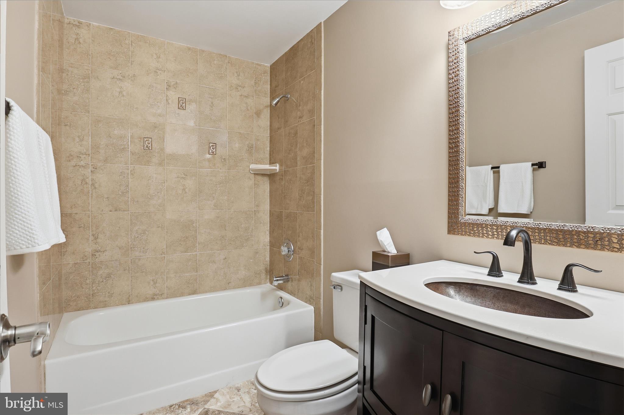 THE PATTERNS - Residential