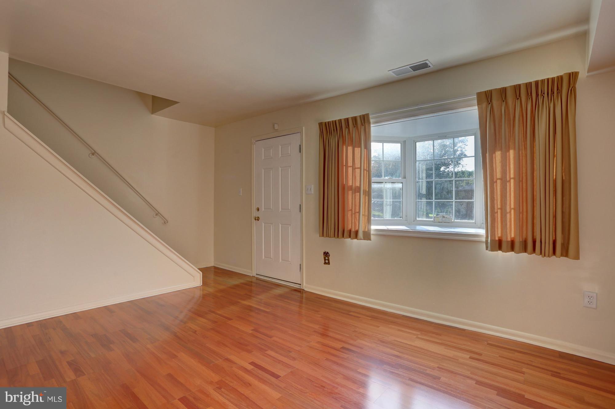 SHREINER VILLAGE - Residential