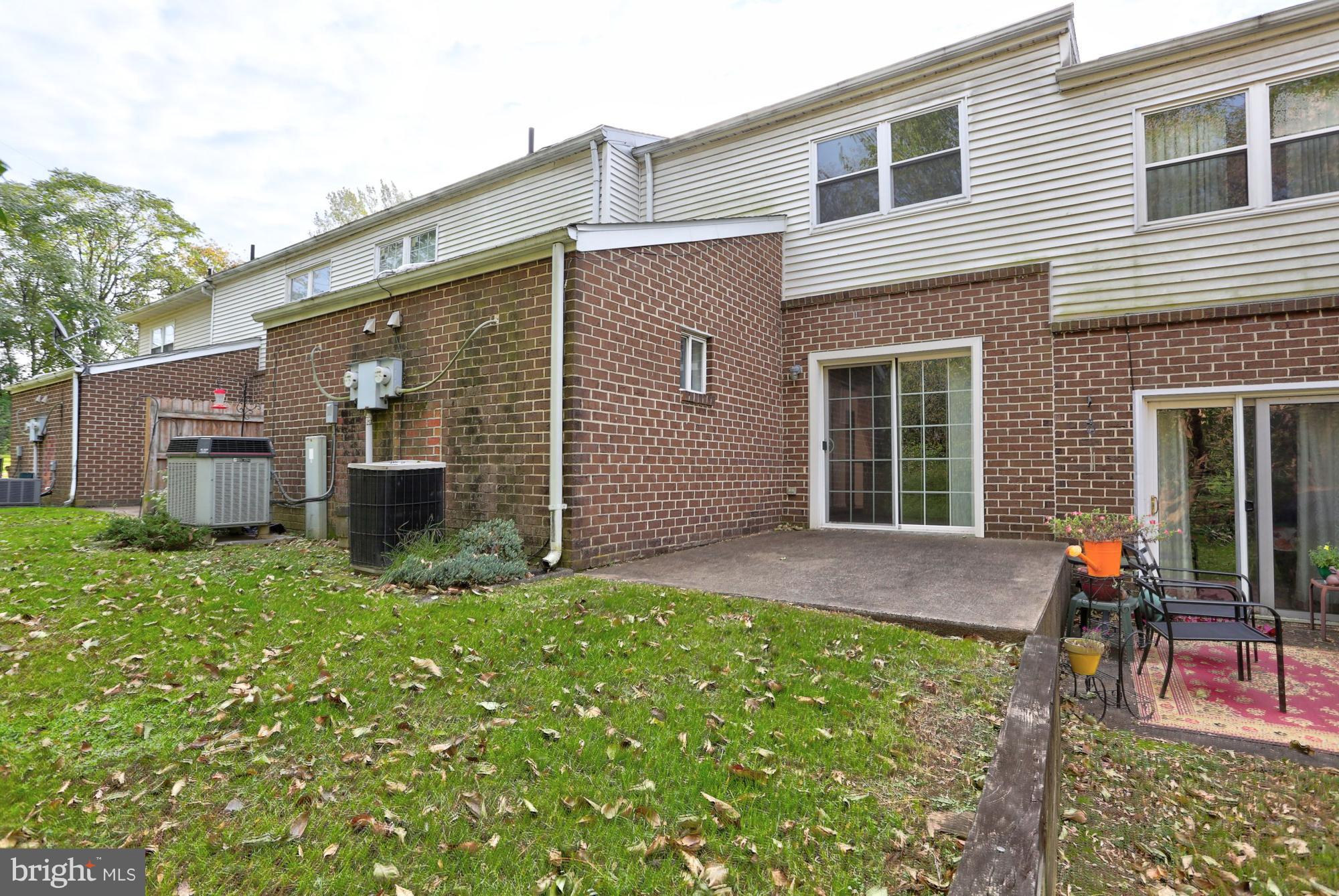 SHREINER VILLAGE - Residential