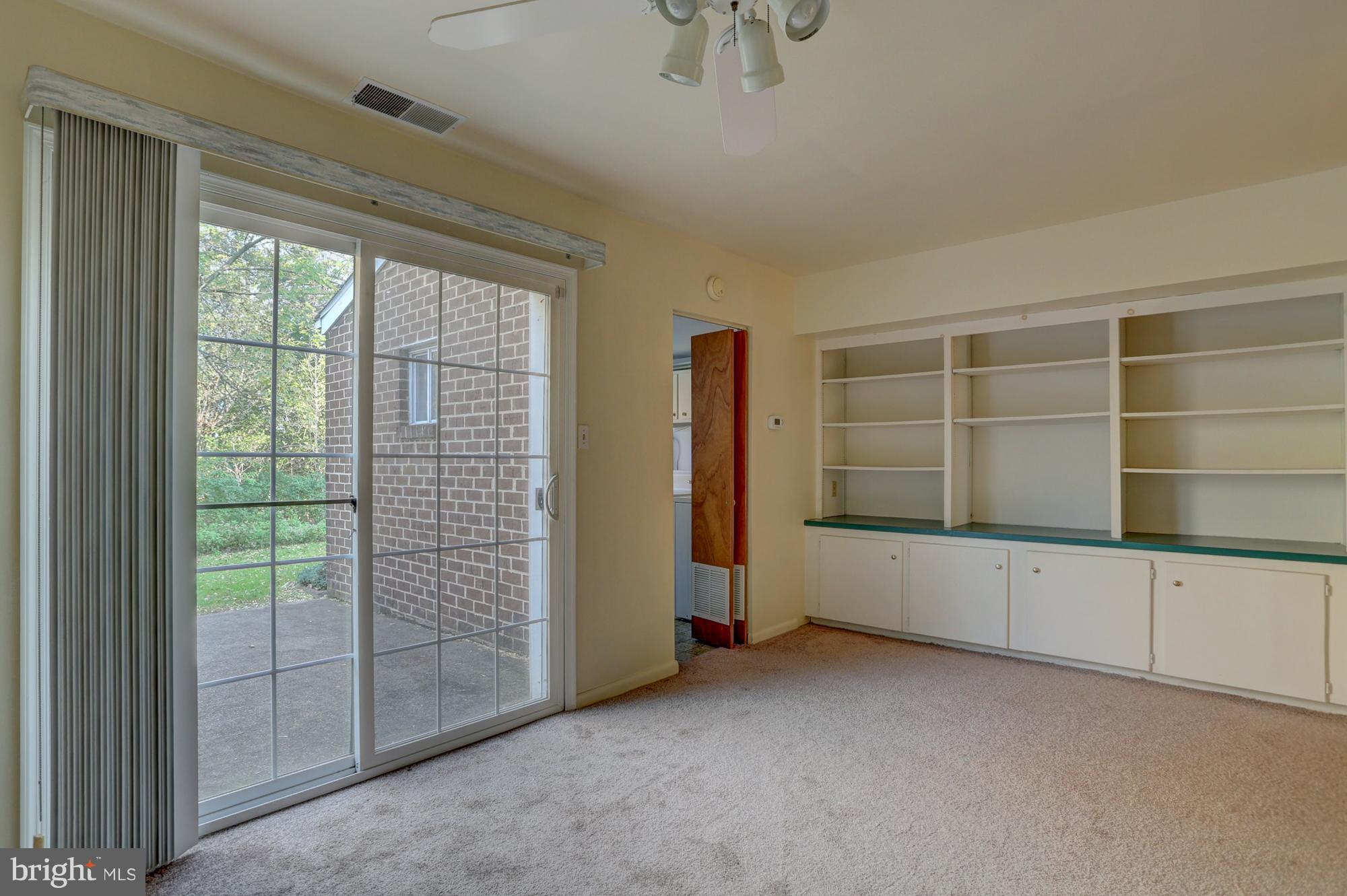 SHREINER VILLAGE - Residential