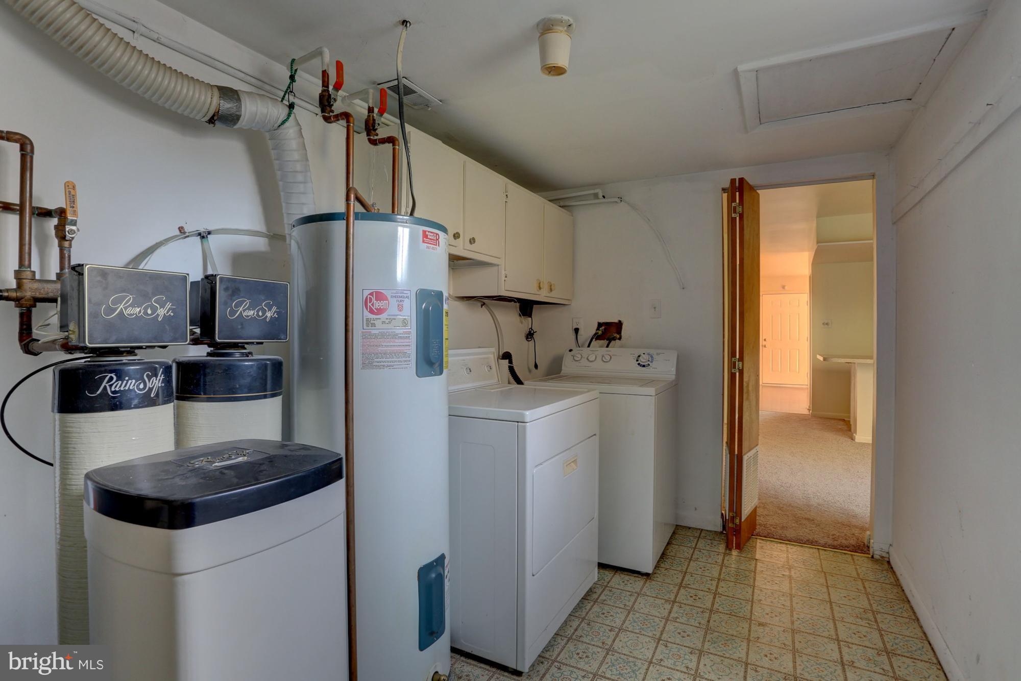 SHREINER VILLAGE - Residential