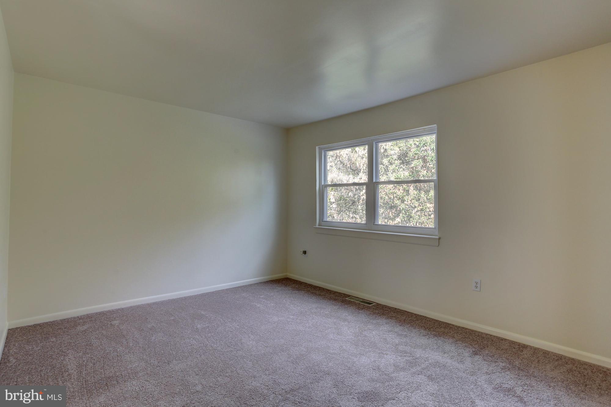 SHREINER VILLAGE - Residential