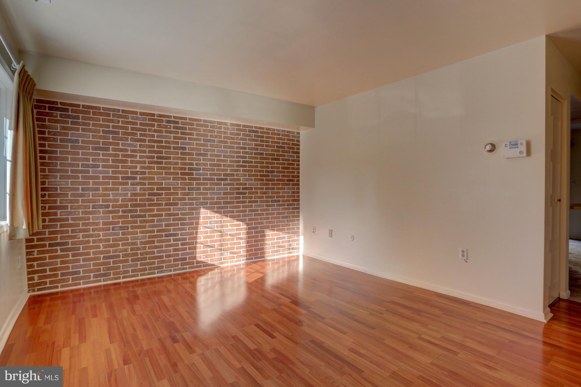 SHREINER VILLAGE - Residential