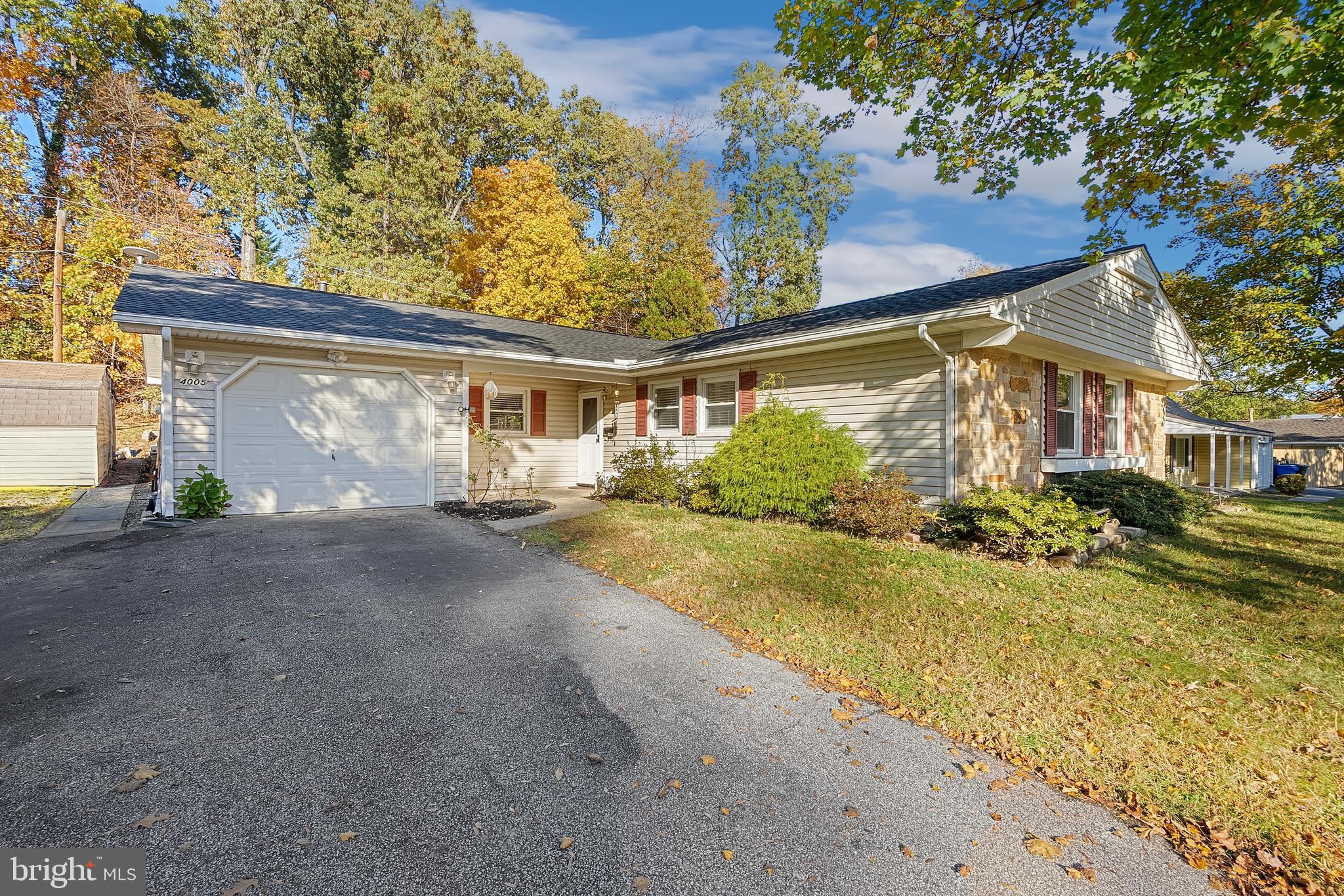 WHITEHALL AT BELAIR - Residential