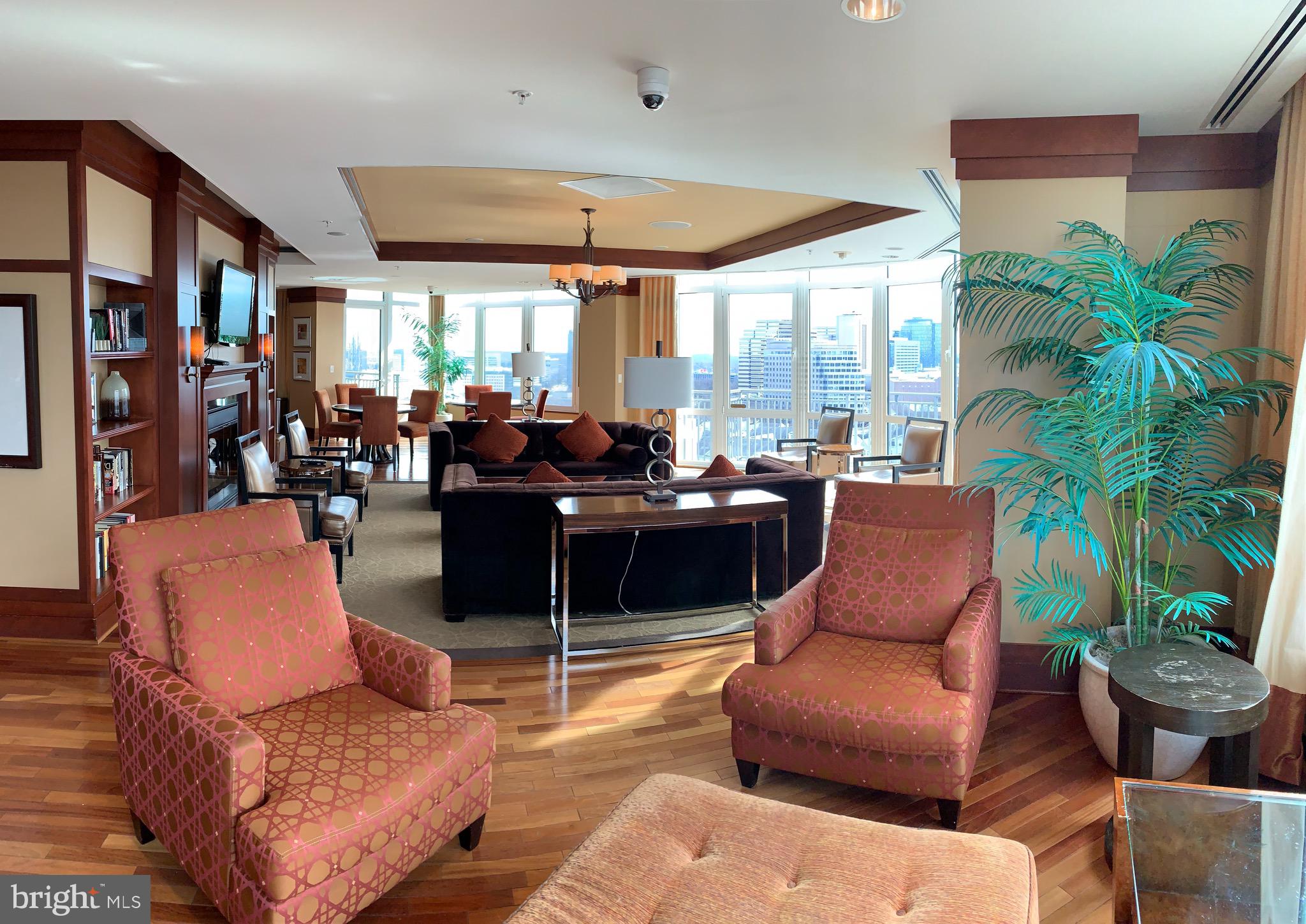 ONE PARK CREST - Residential Lease