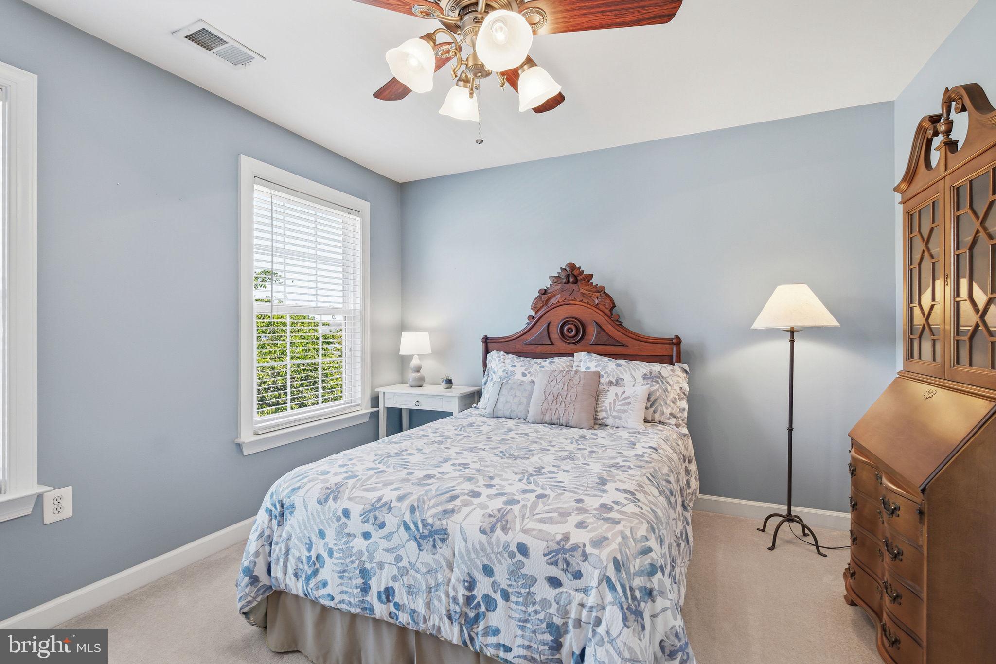 CEDAR RIDGE - Residential