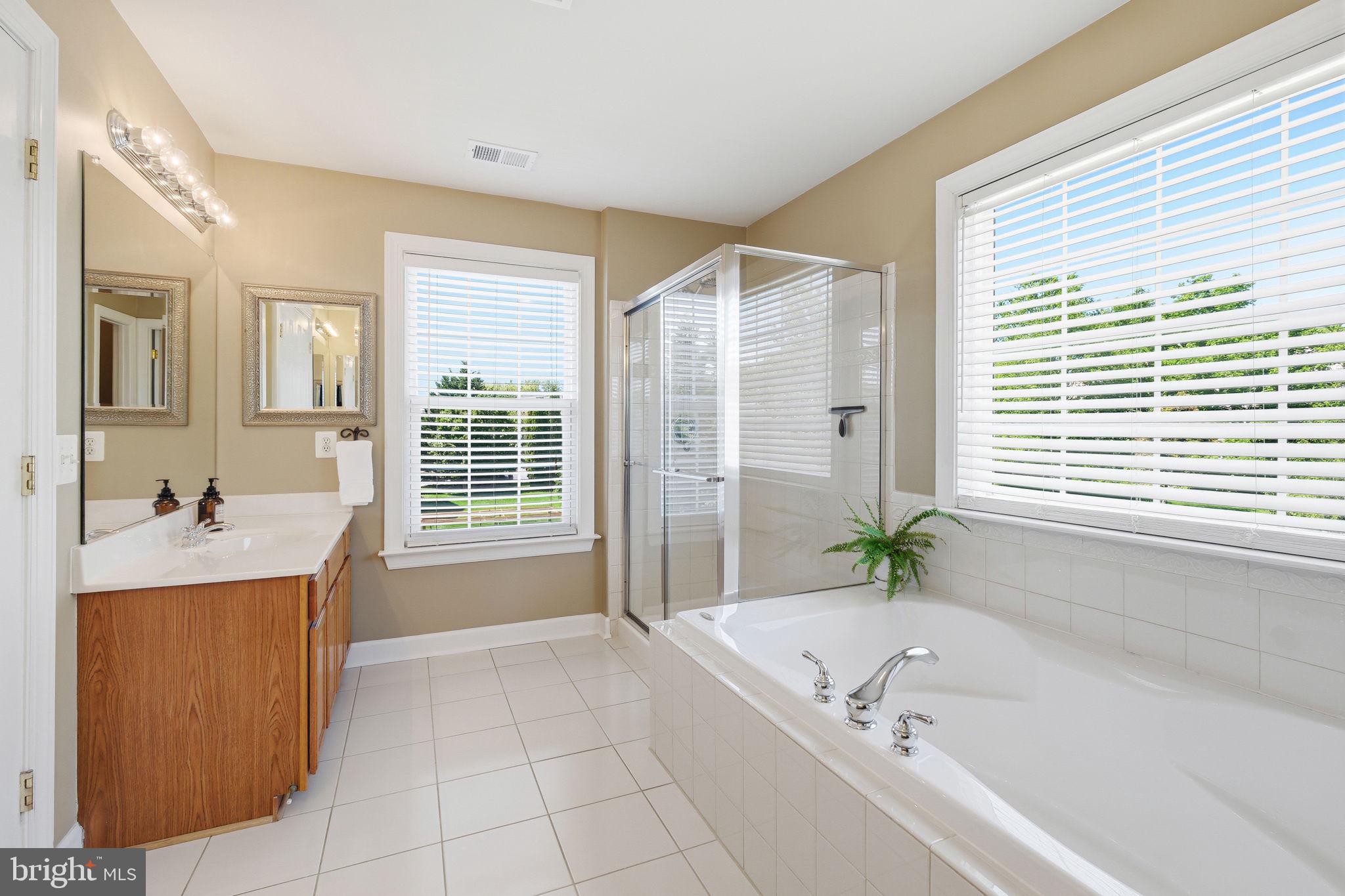 CEDAR RIDGE - Residential