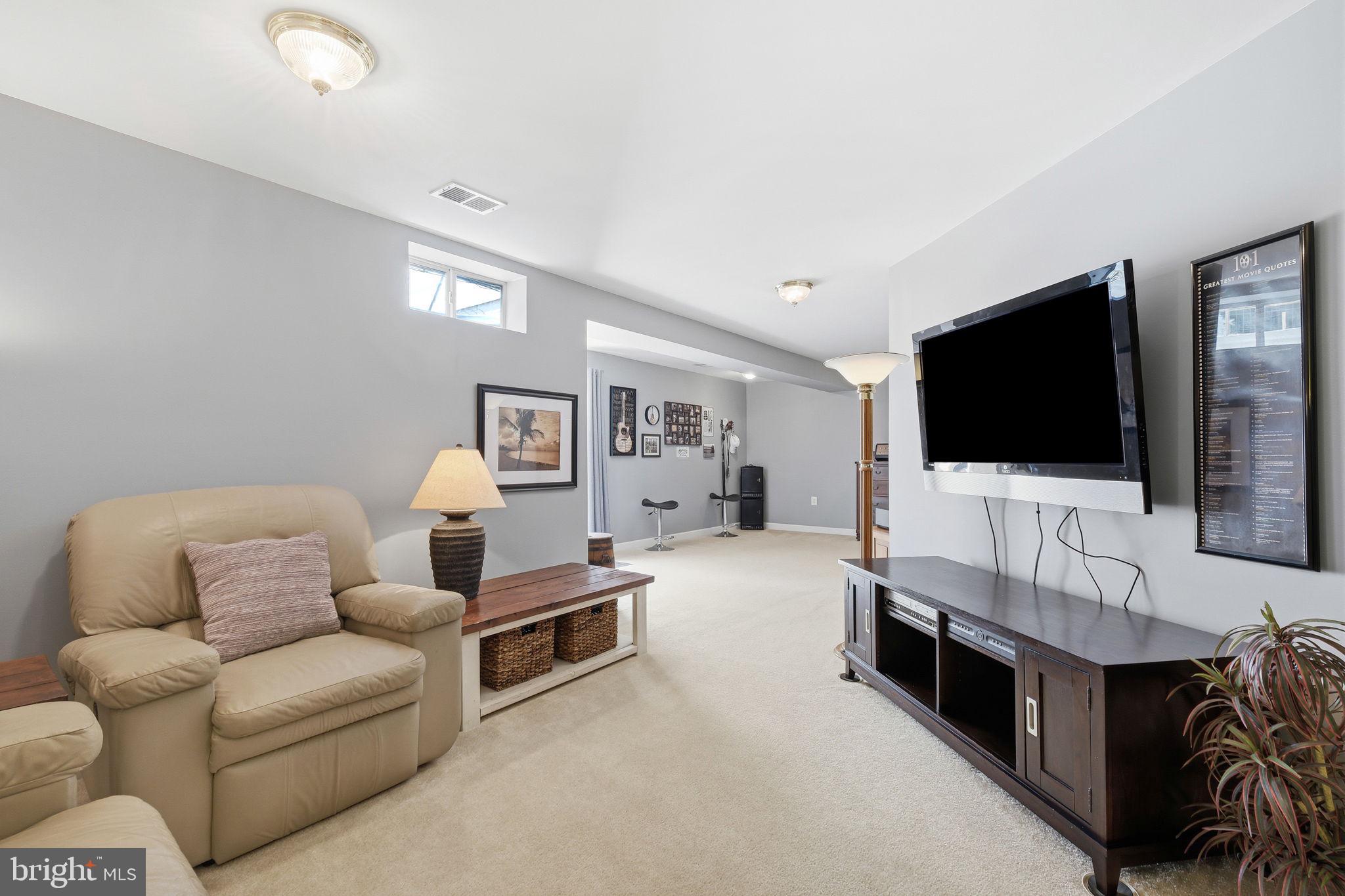 CEDAR RIDGE - Residential